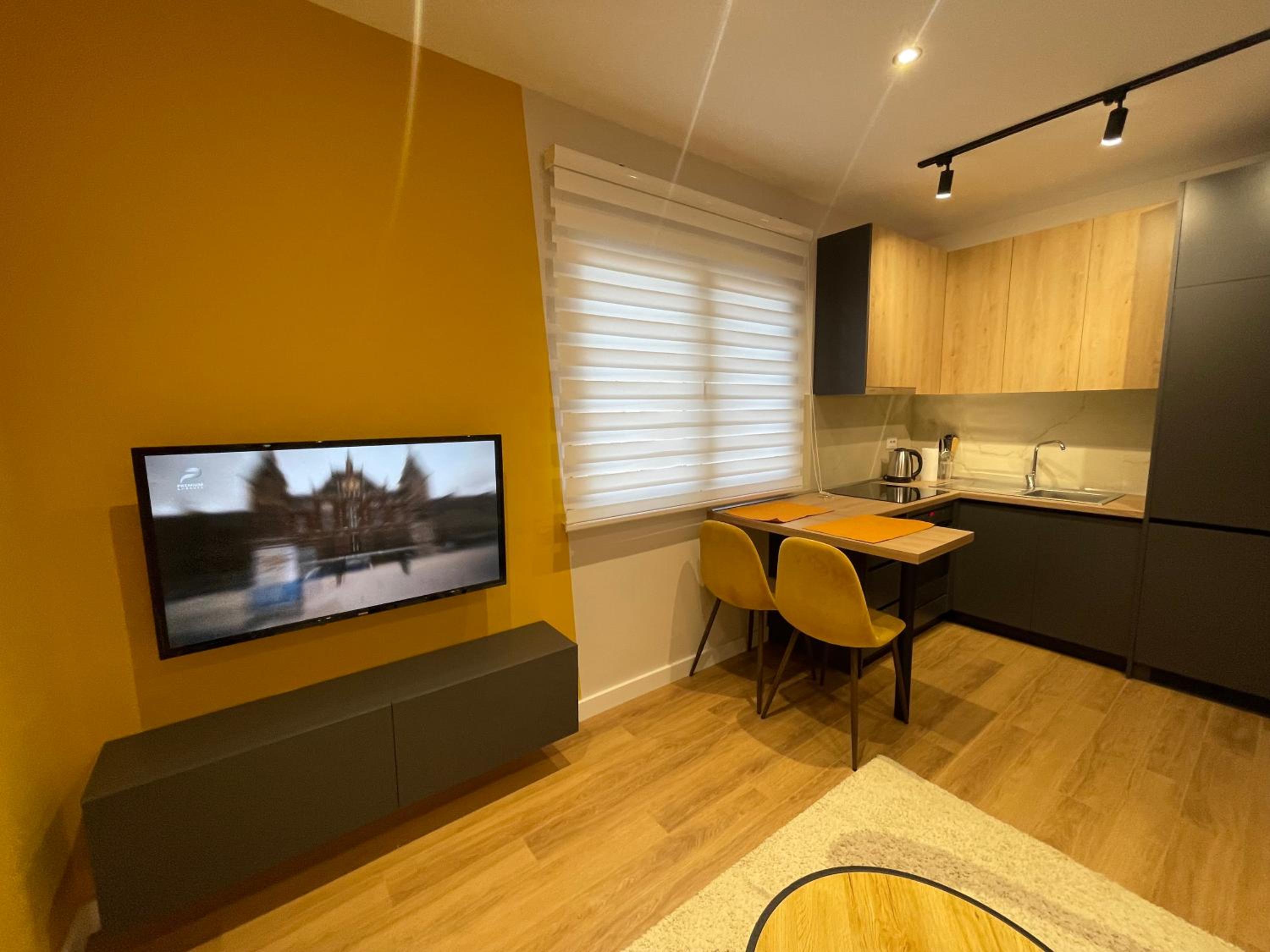 Central Modern Apartment