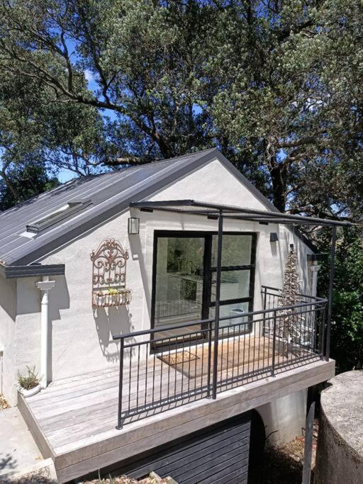 Beach Getaway Studio Matakatia/Tindalls