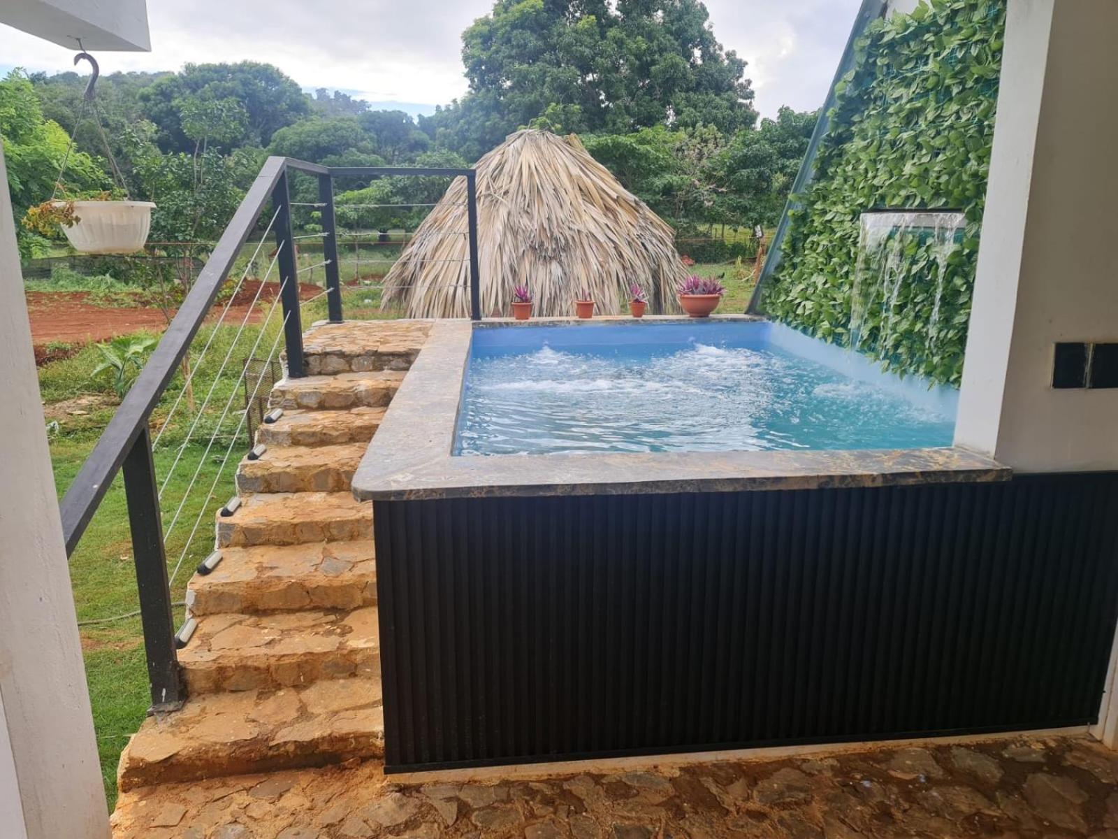 Dreamvilles Ecovillage Eco Villas with Jacuzzi near Beaches