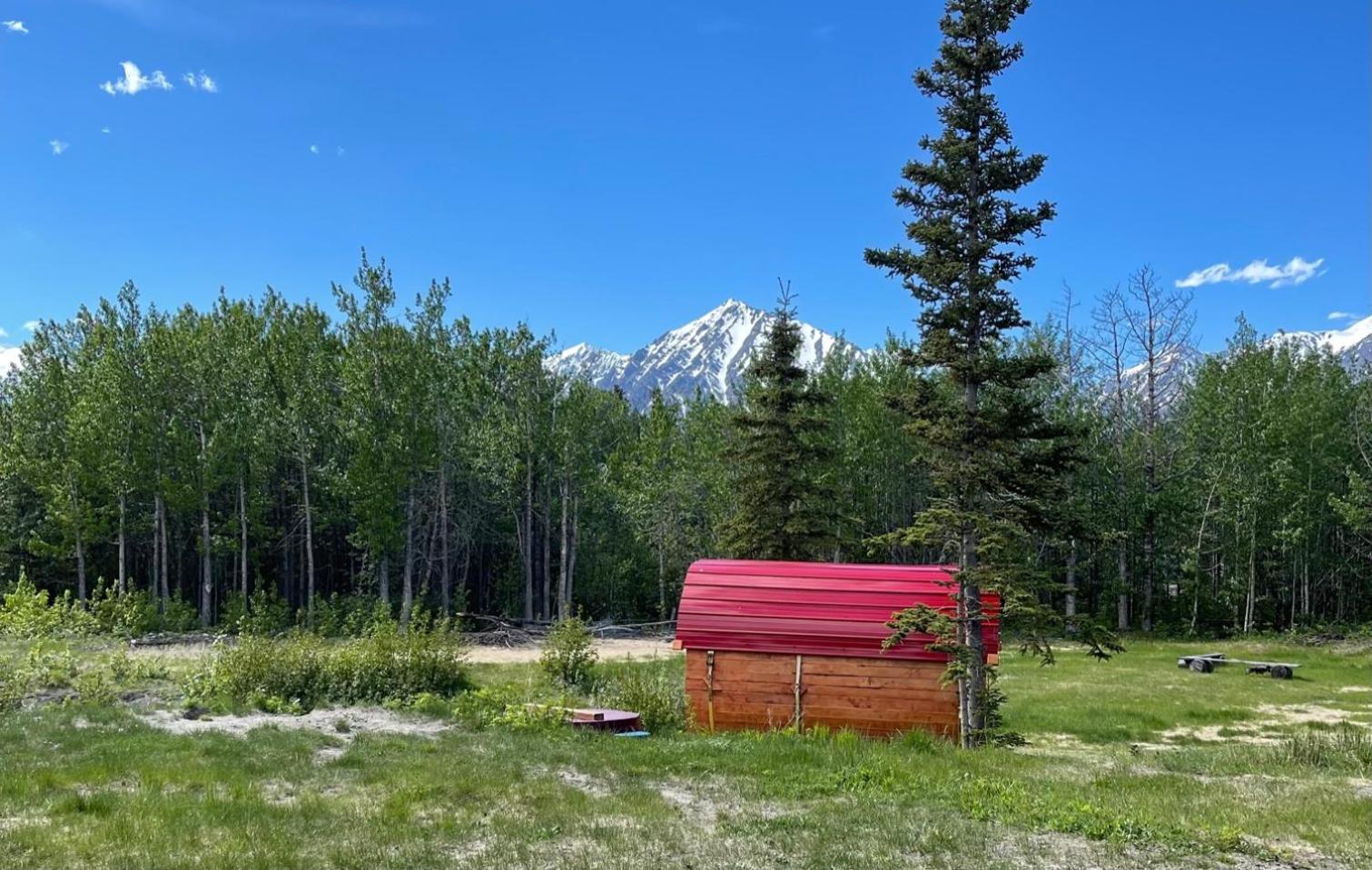 Mount Logan EcoLodge & Retreat Center