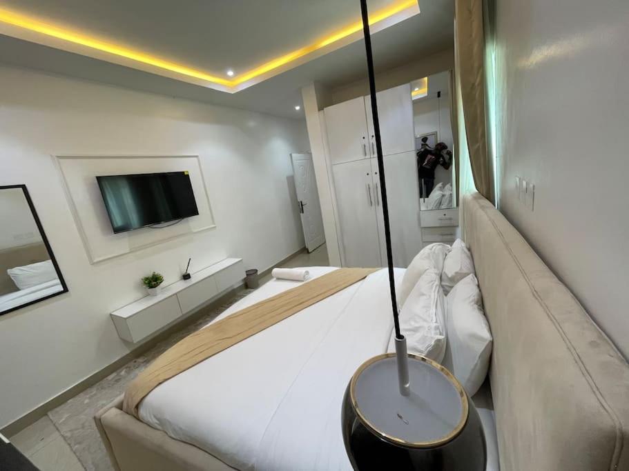 Luxury 3 bed in Parkview Estate