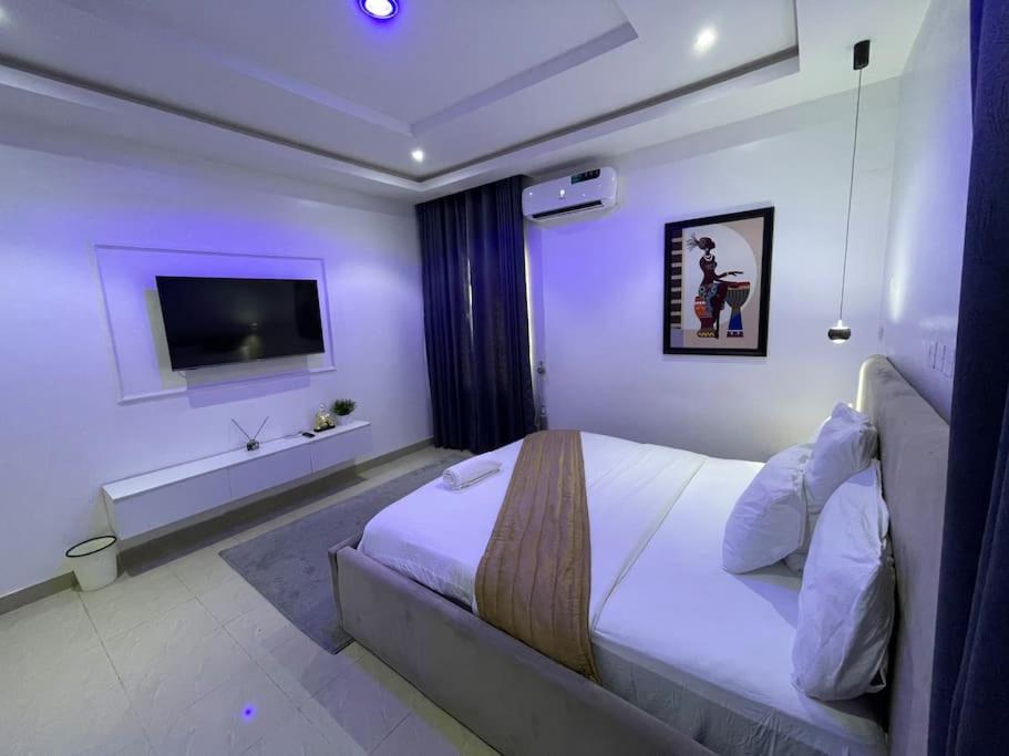 Luxury 3 bed in Parkview Estate