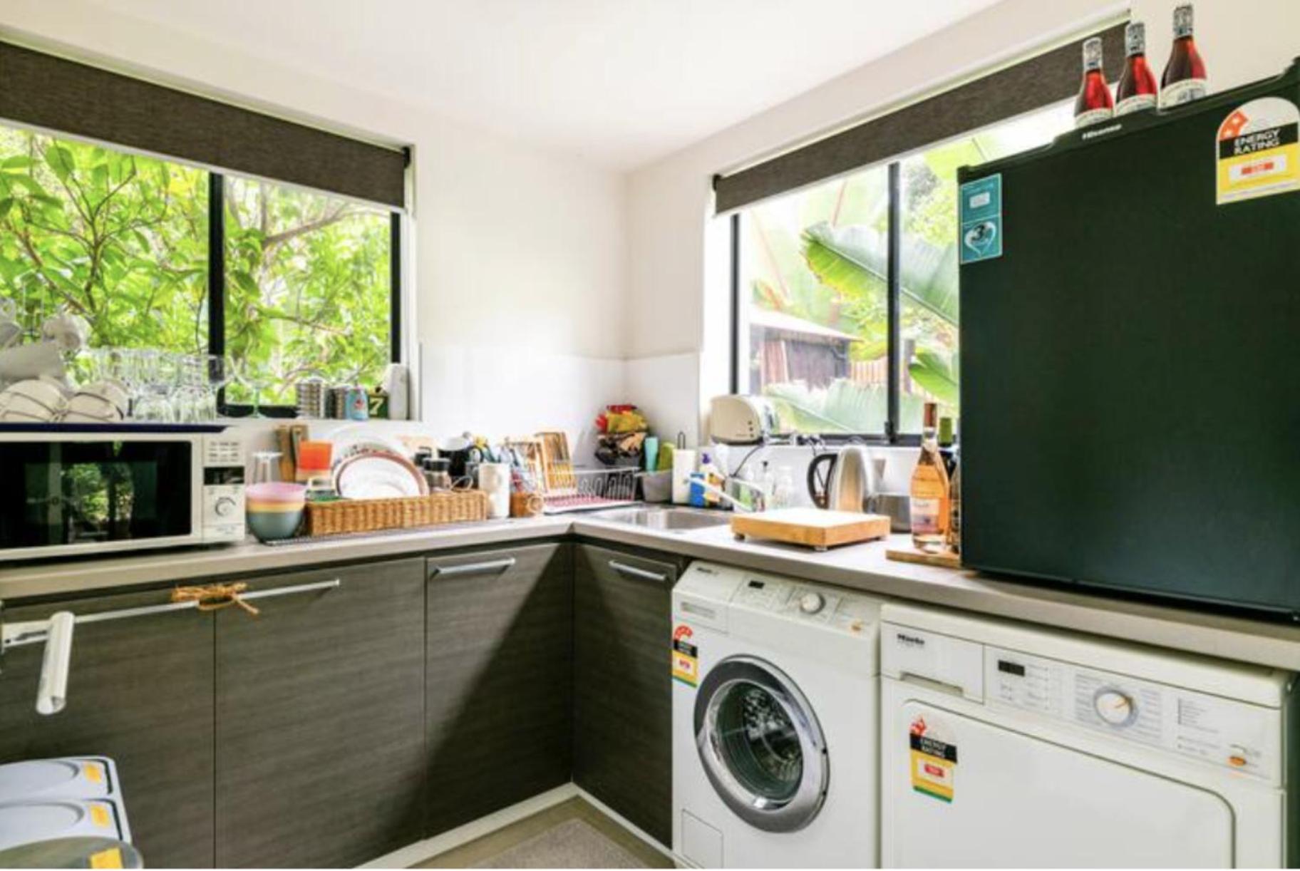 Bayside Boutique Retreat- Black Rock, Melbourne.