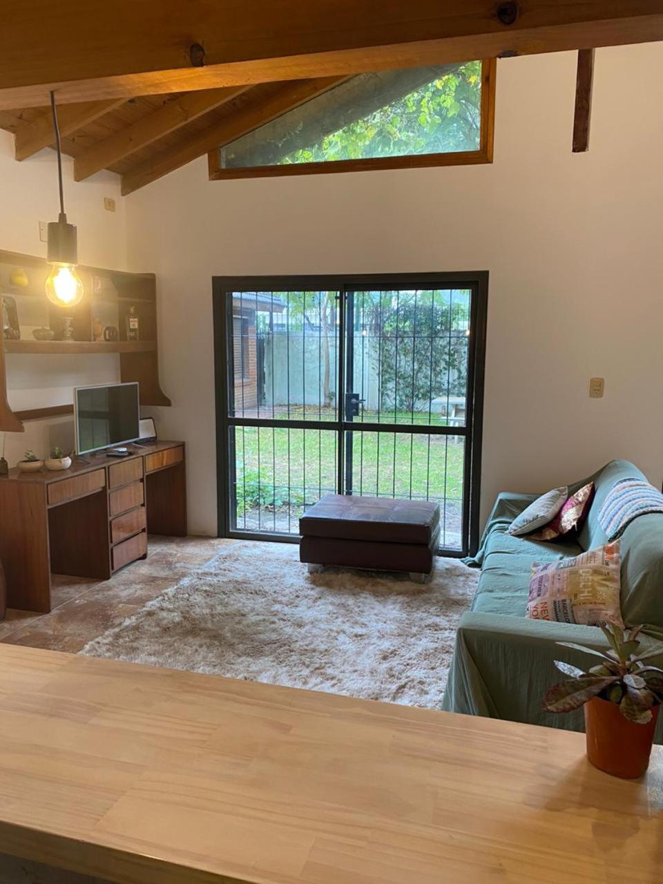 Casa Vivienda Familiar Ituzaingo Centro Parque