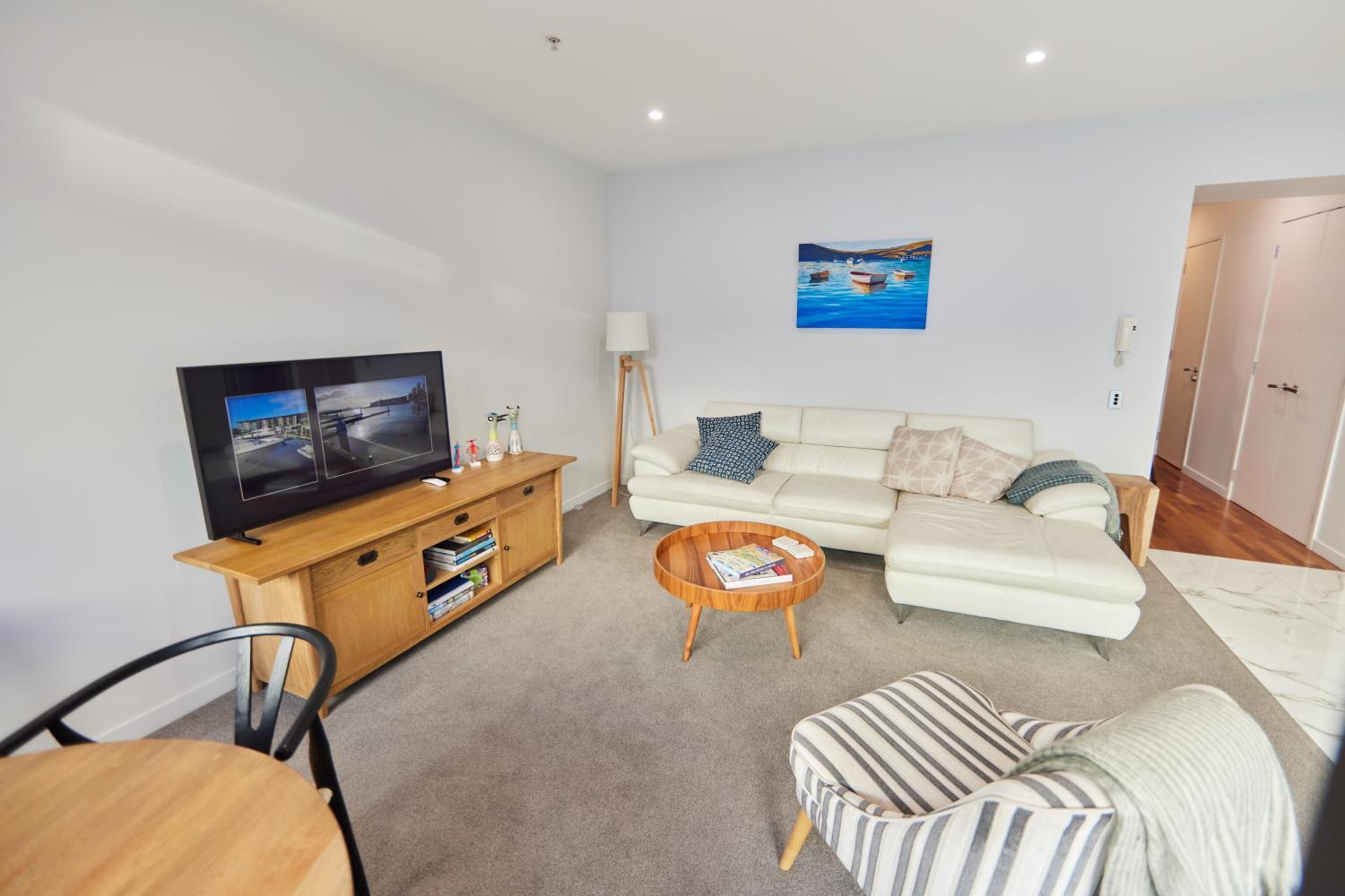 Pavilions Marina Apartment 102 - Wynyard Quarter Viaduct Harbour view 5