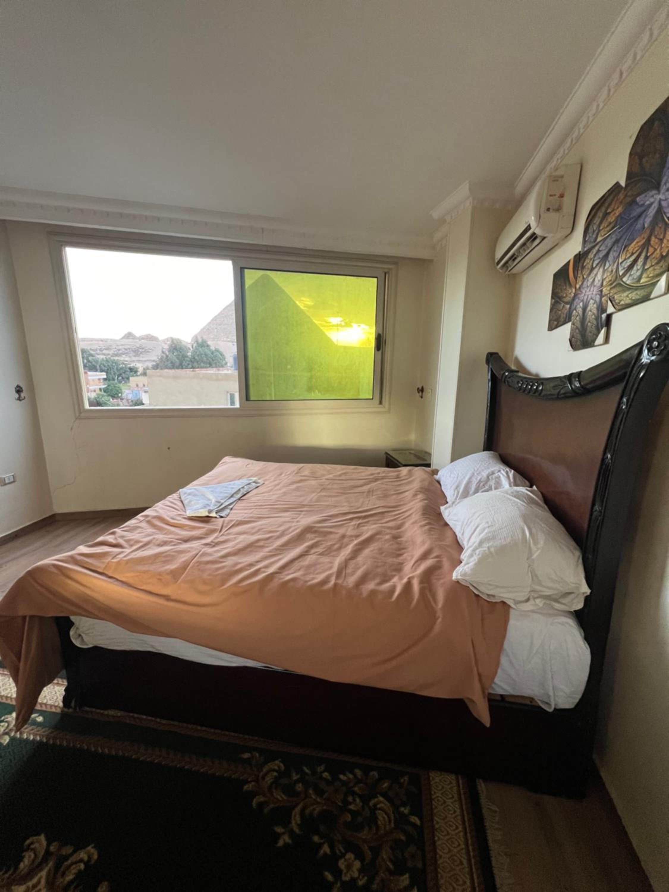 Pyramids view apartment2