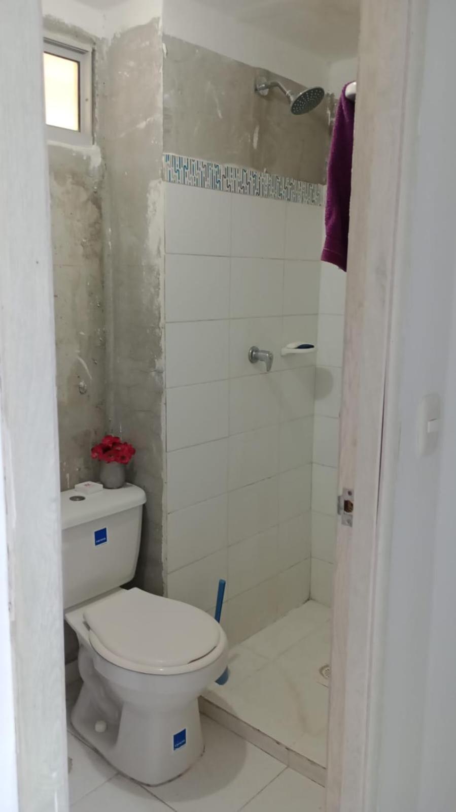 Cuarto en Villas de la Candelaria-Cerca a la Terminal de Transportes