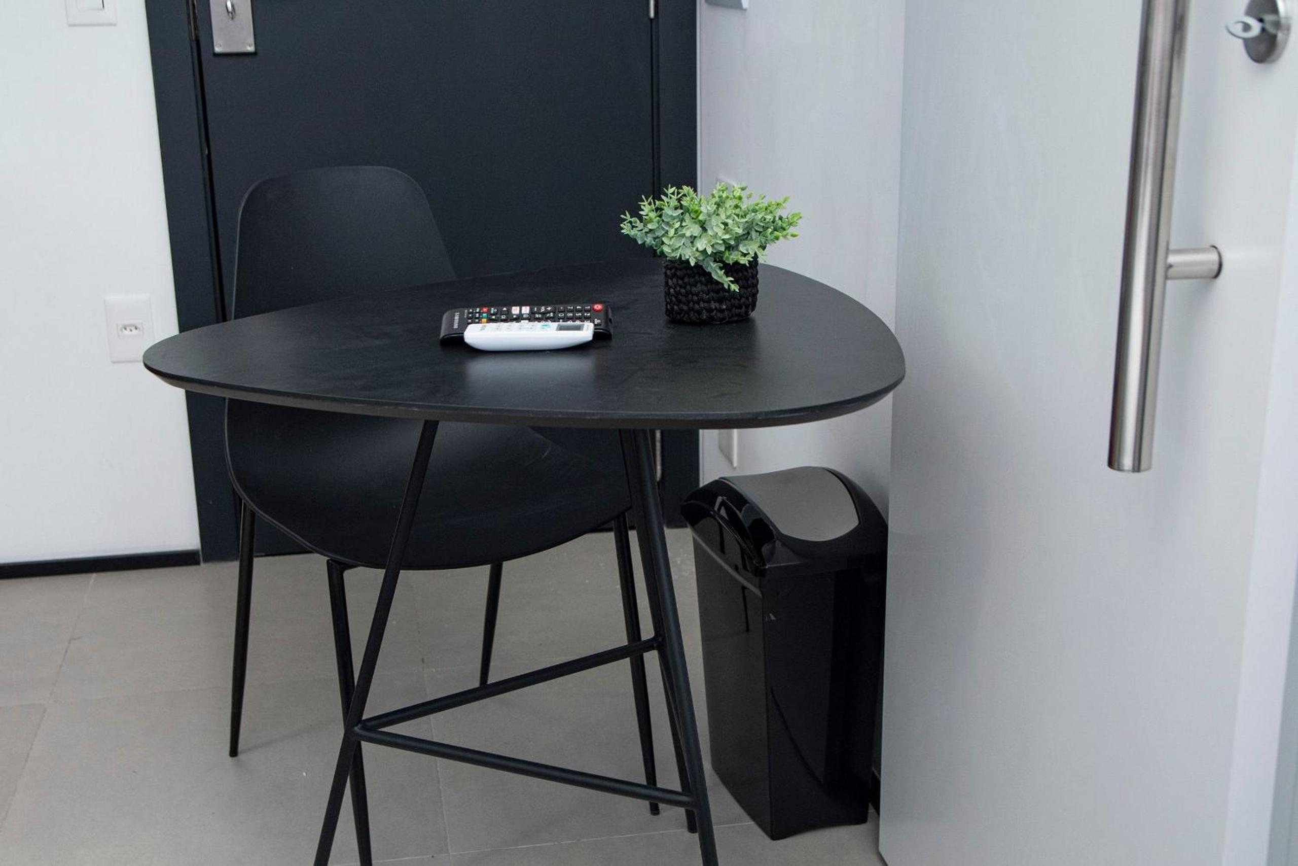 On Loefgreen by Housi