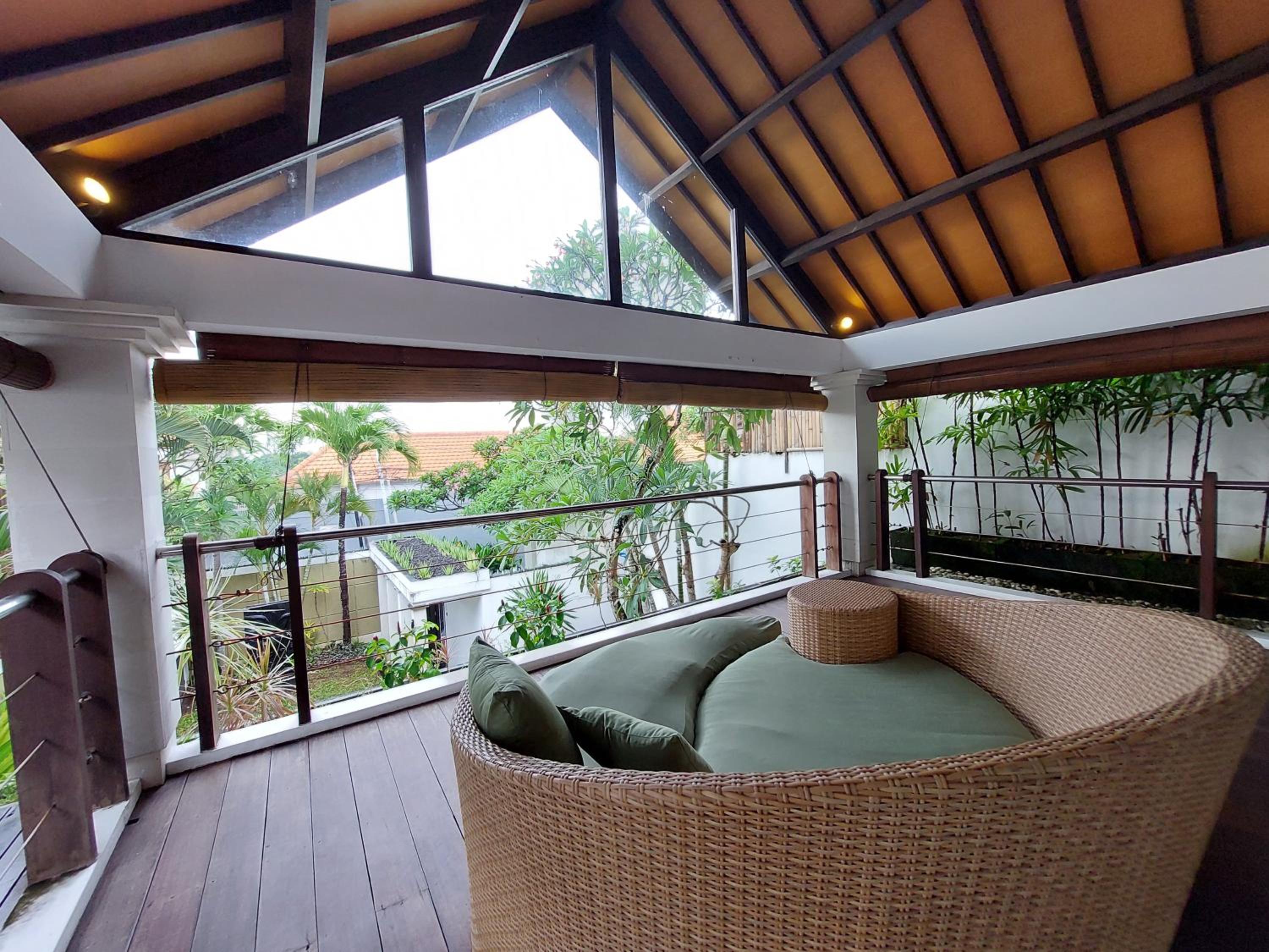 Harmony Villa Dua view 4