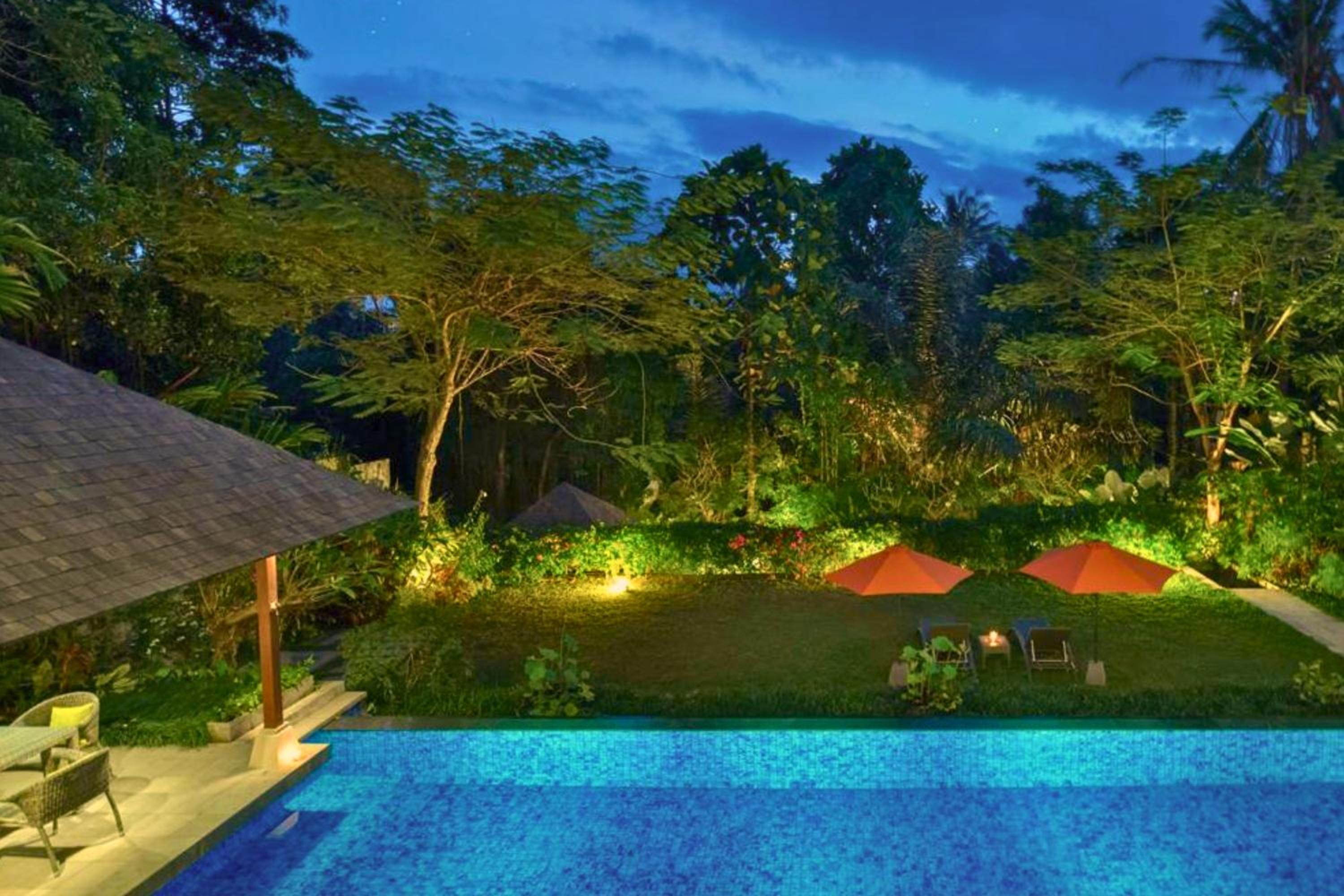 Anggrek Kemuning 3 BR Private Pool Villas JU07 view 4