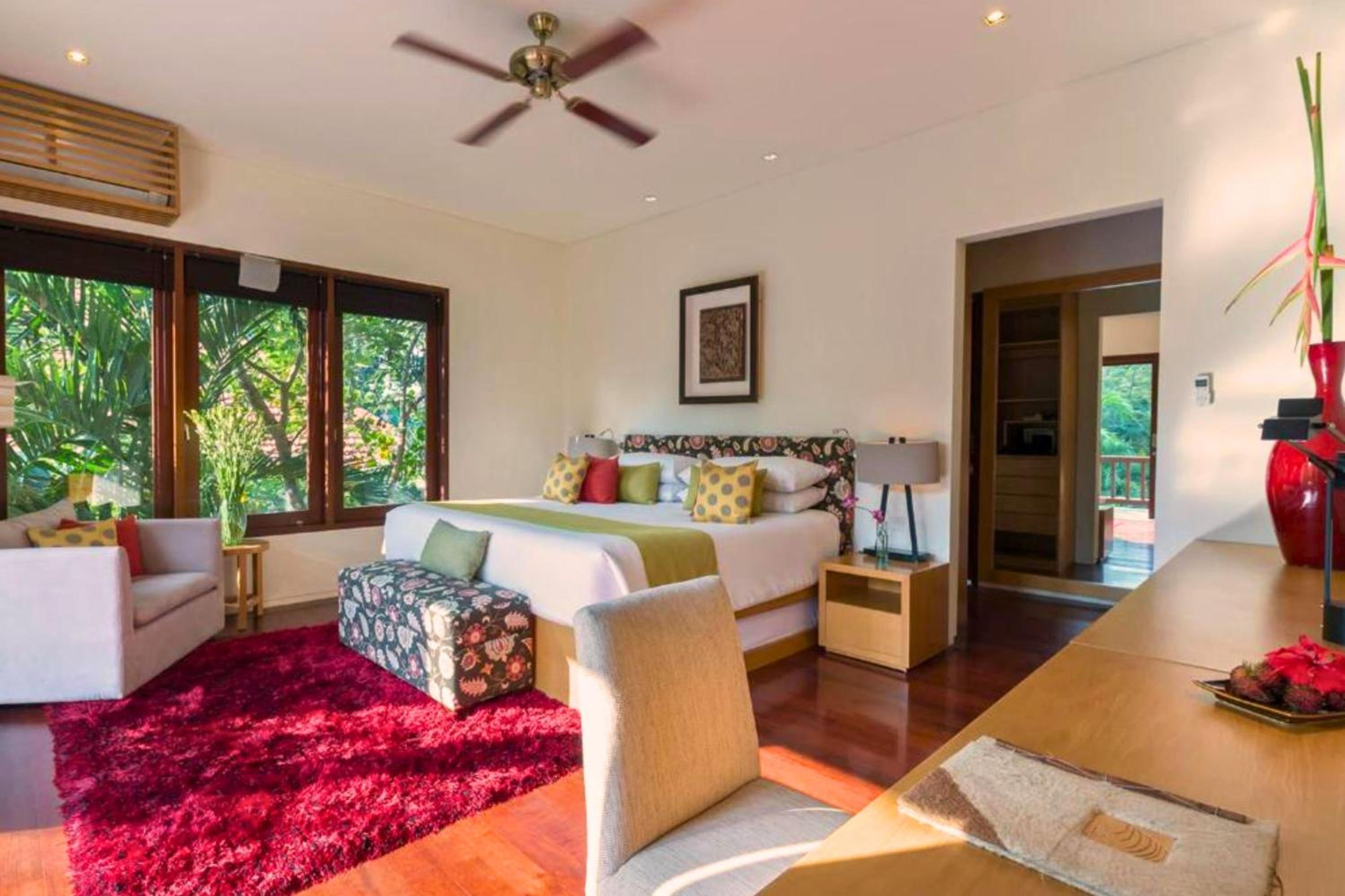Anggrek Kemuning 3 BR Private Pool Villas JU07 view 5