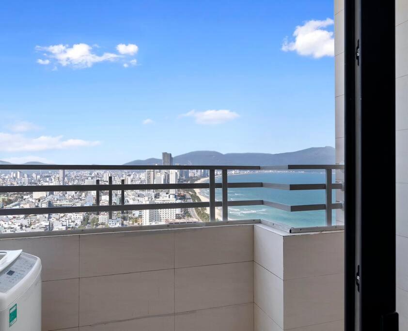 Luxury Beachfront 2BR Apartment #BEST #VIEW view 5