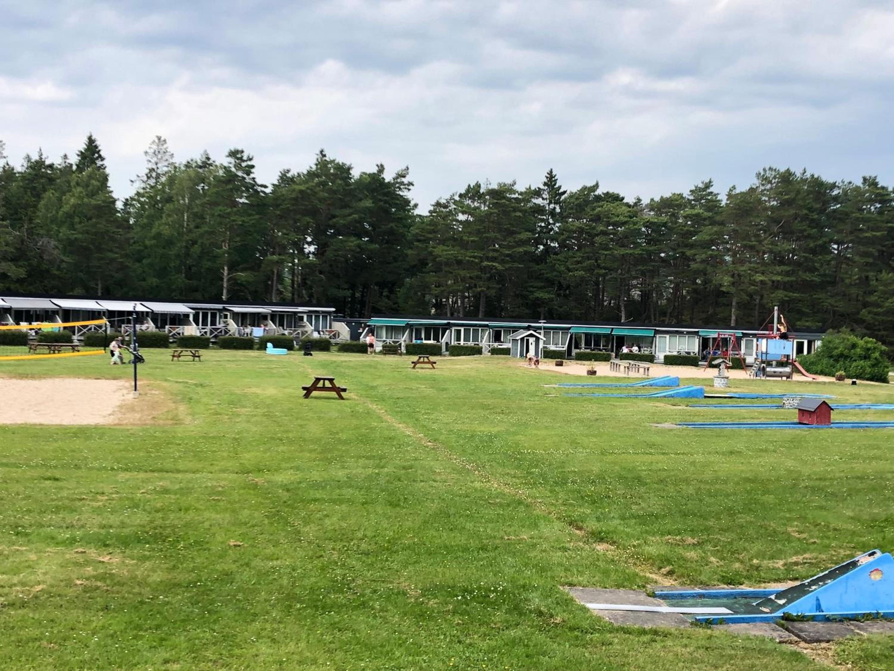 Hällestrand Vandrarhem - Lägenhet "Laxen"