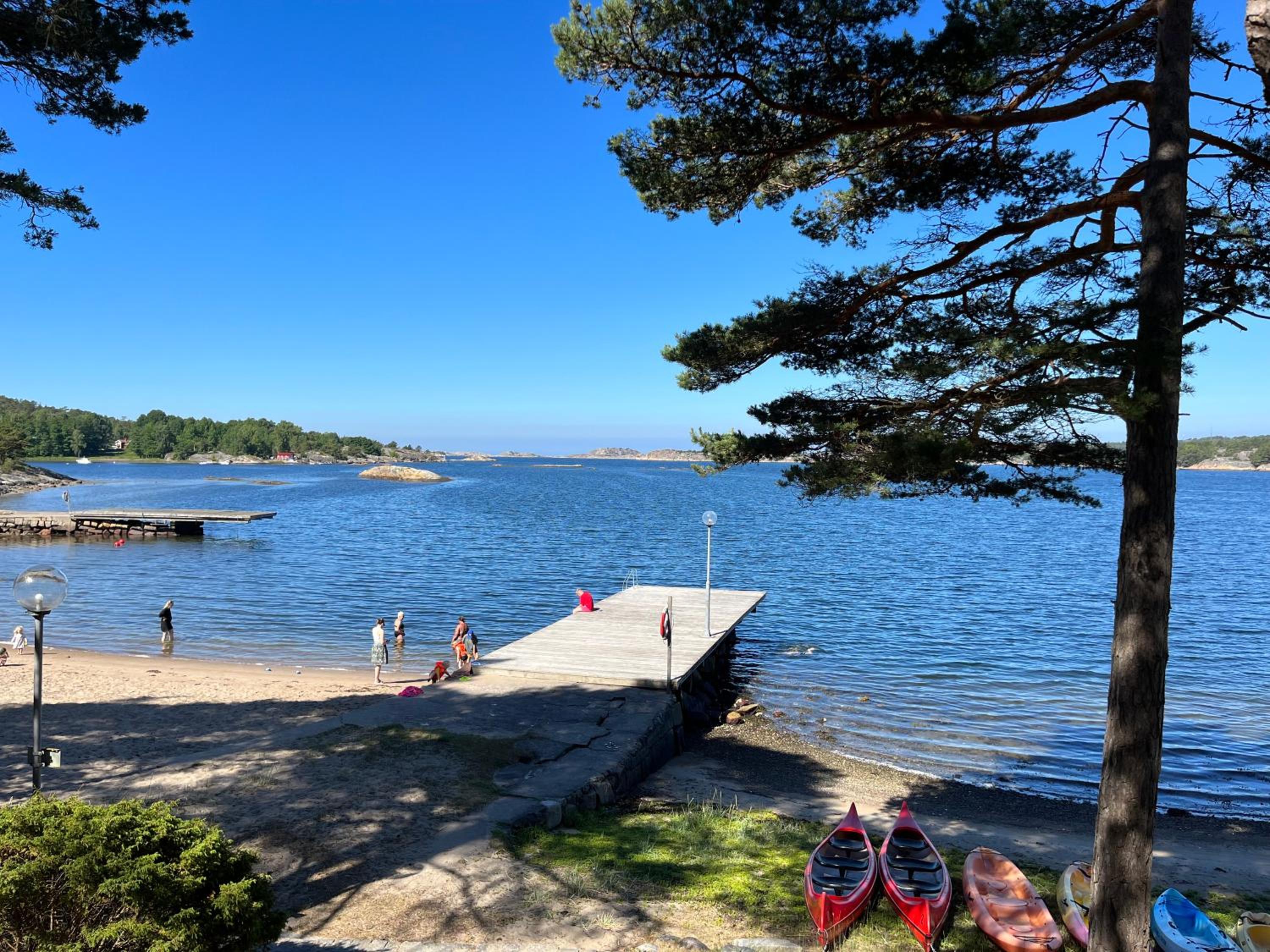 Hällestrand Vandrarhem - Lägenhet "Laxen"