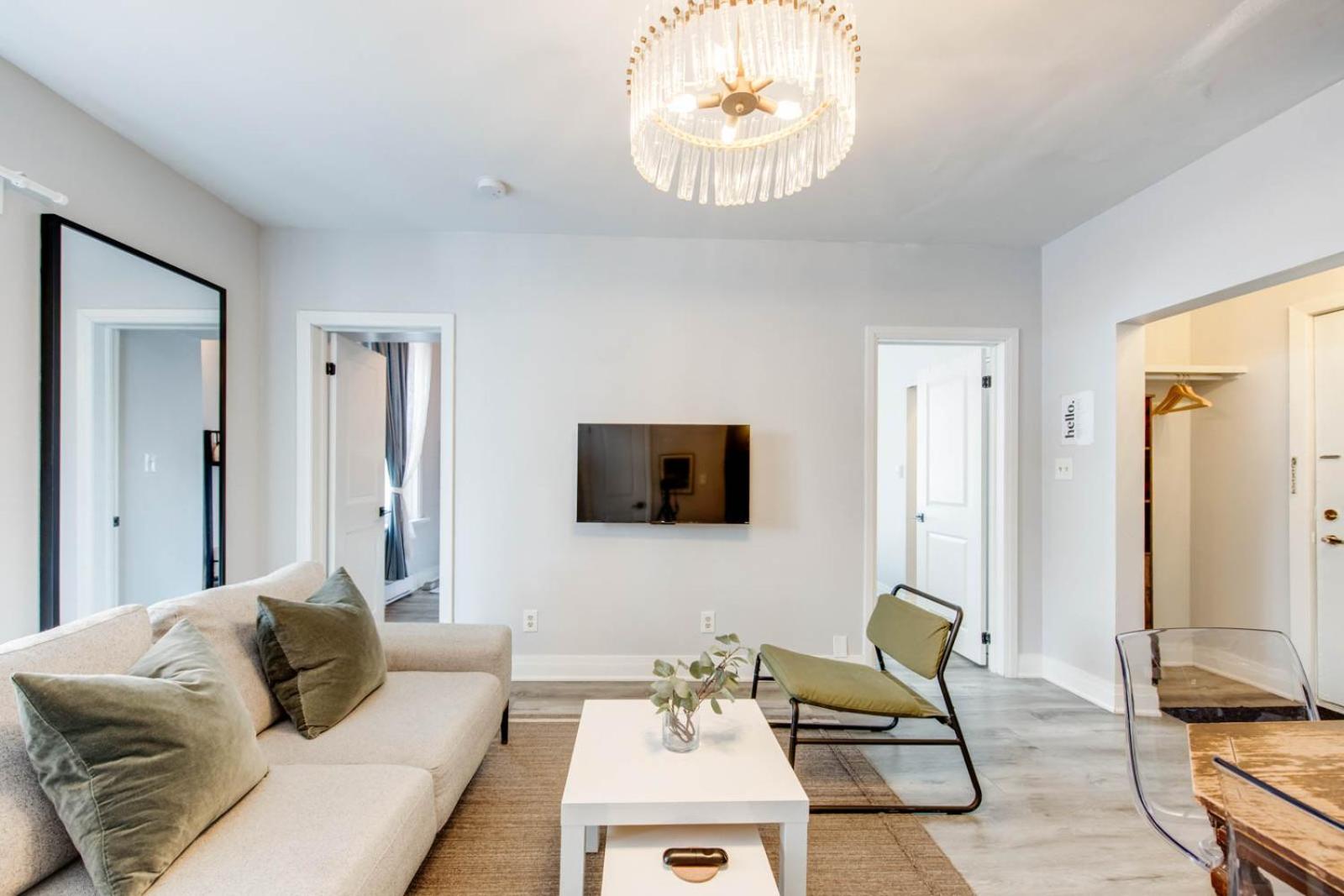 Upscale Living - Hotel Comfort, Home Feel