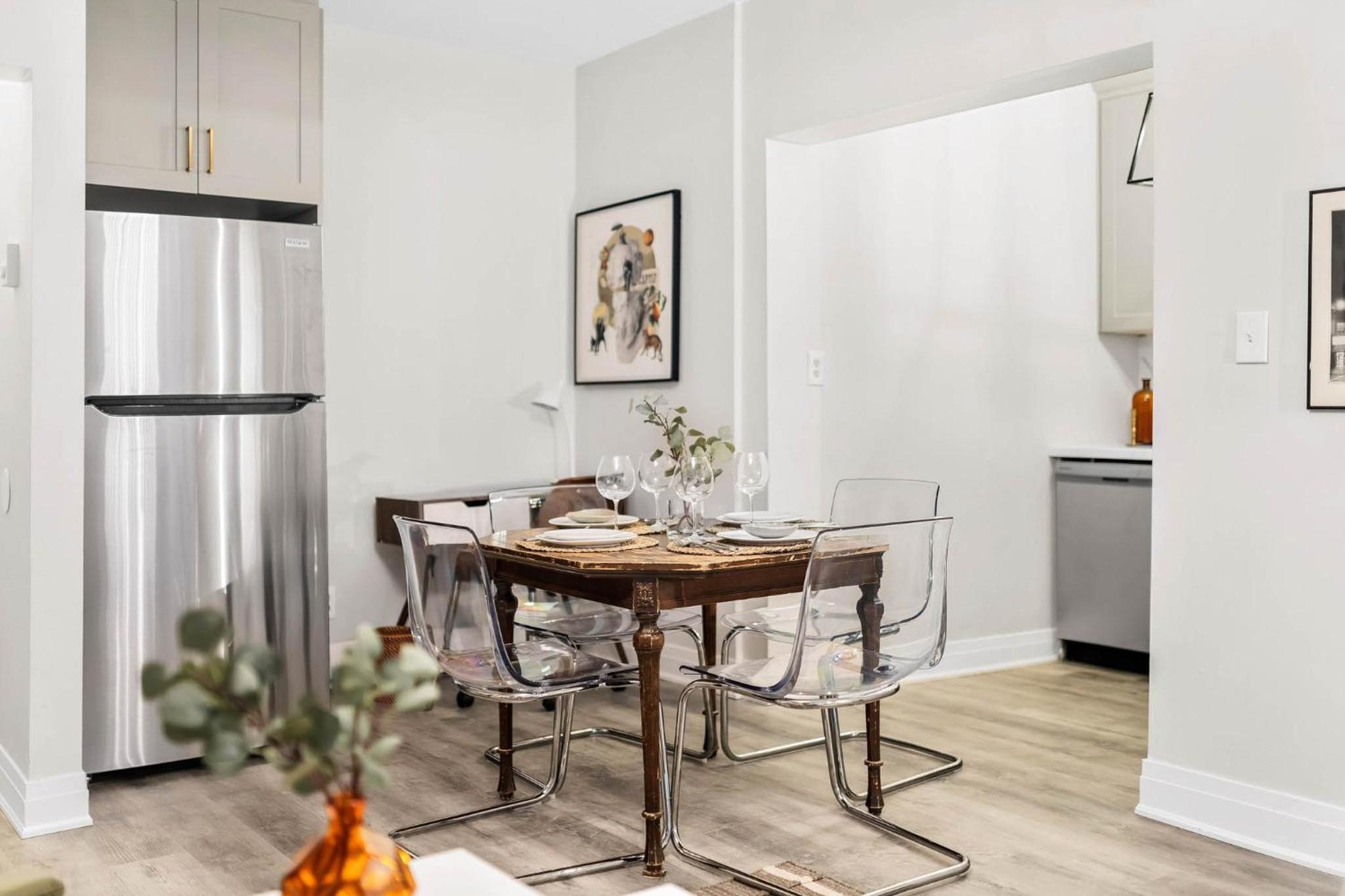 Upscale Living - Hotel Comfort, Home Feel
