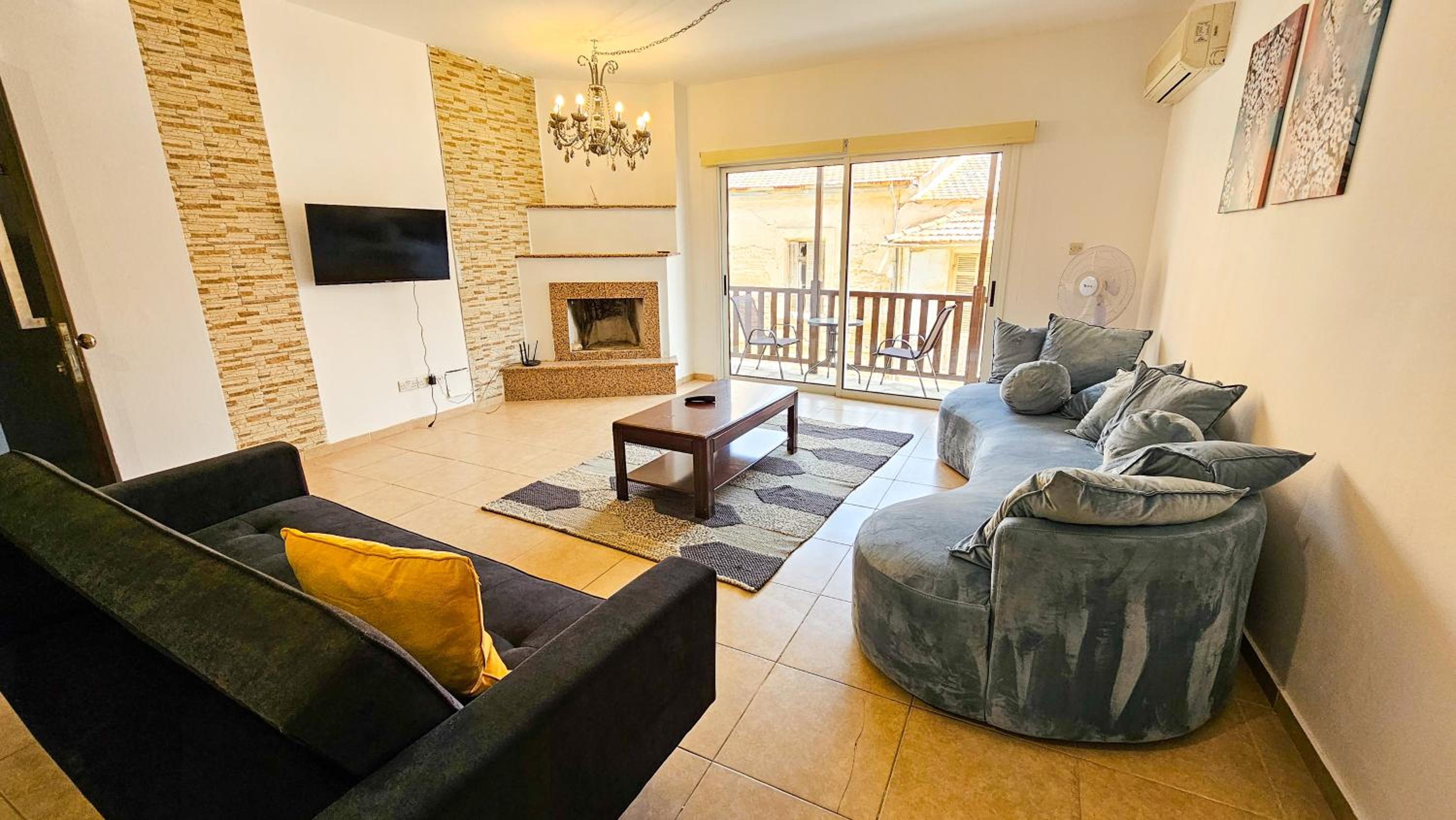 SKY Line City Apartment, 150m from Chabad Lubavitch
