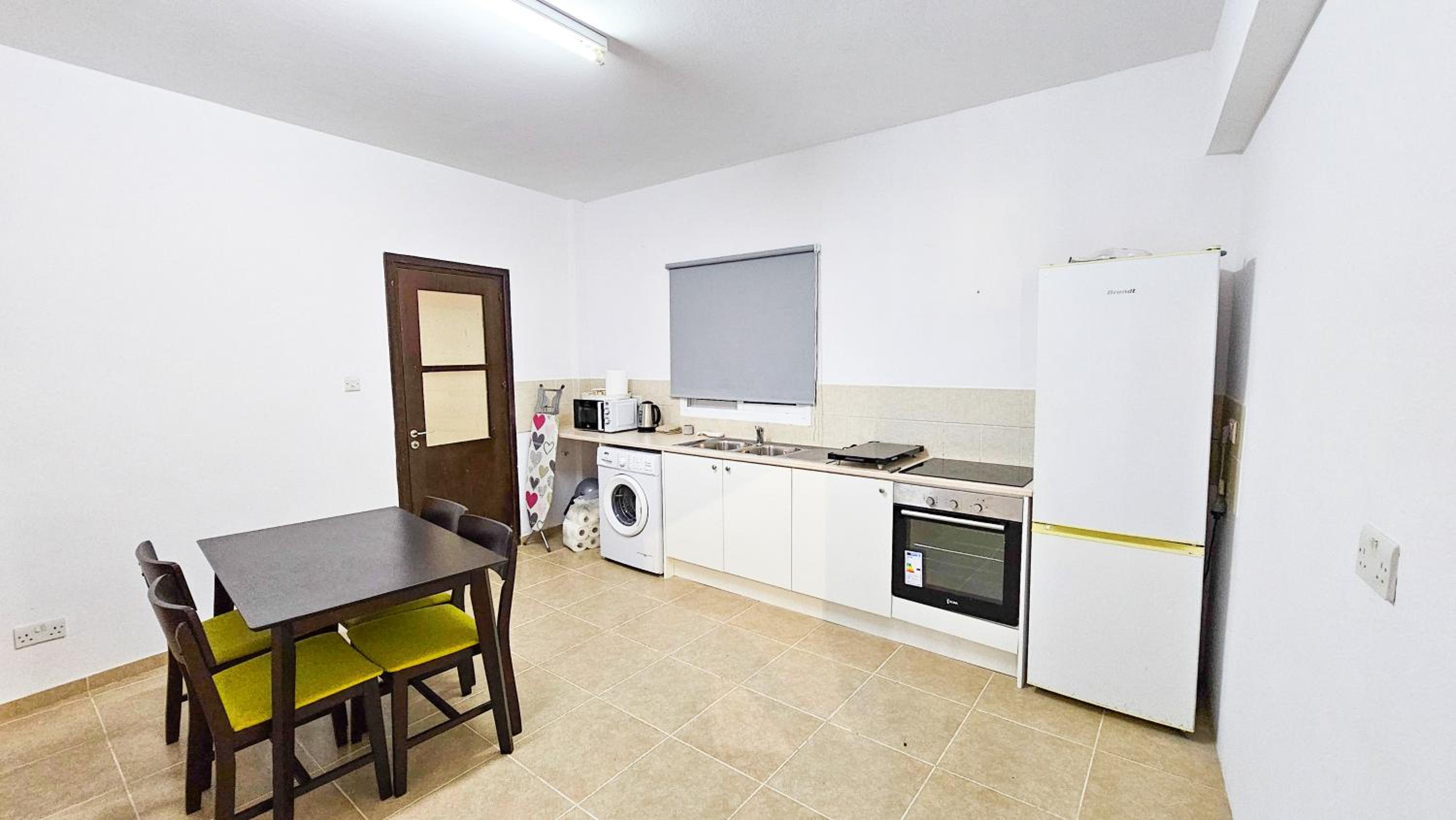 SKY Line City Apartment, 150m from Chabad Lubavitch