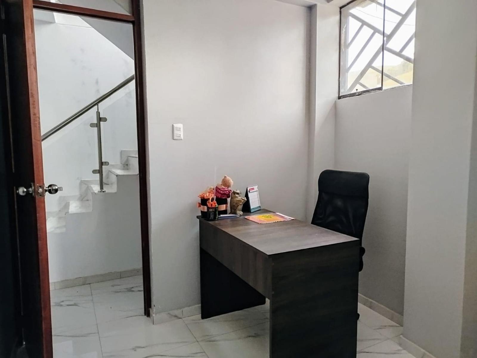 Hermosa casa view 5