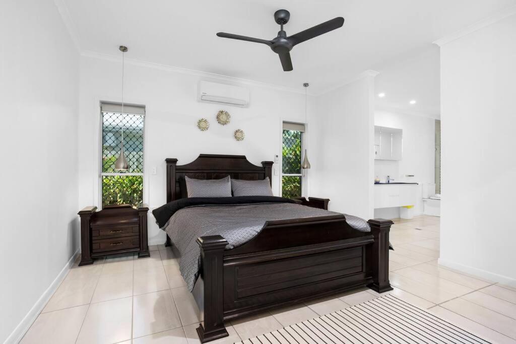 Trinity Beach Vacations - Trinity Beach Stunner - Tropical Entertainer - Property Image 5