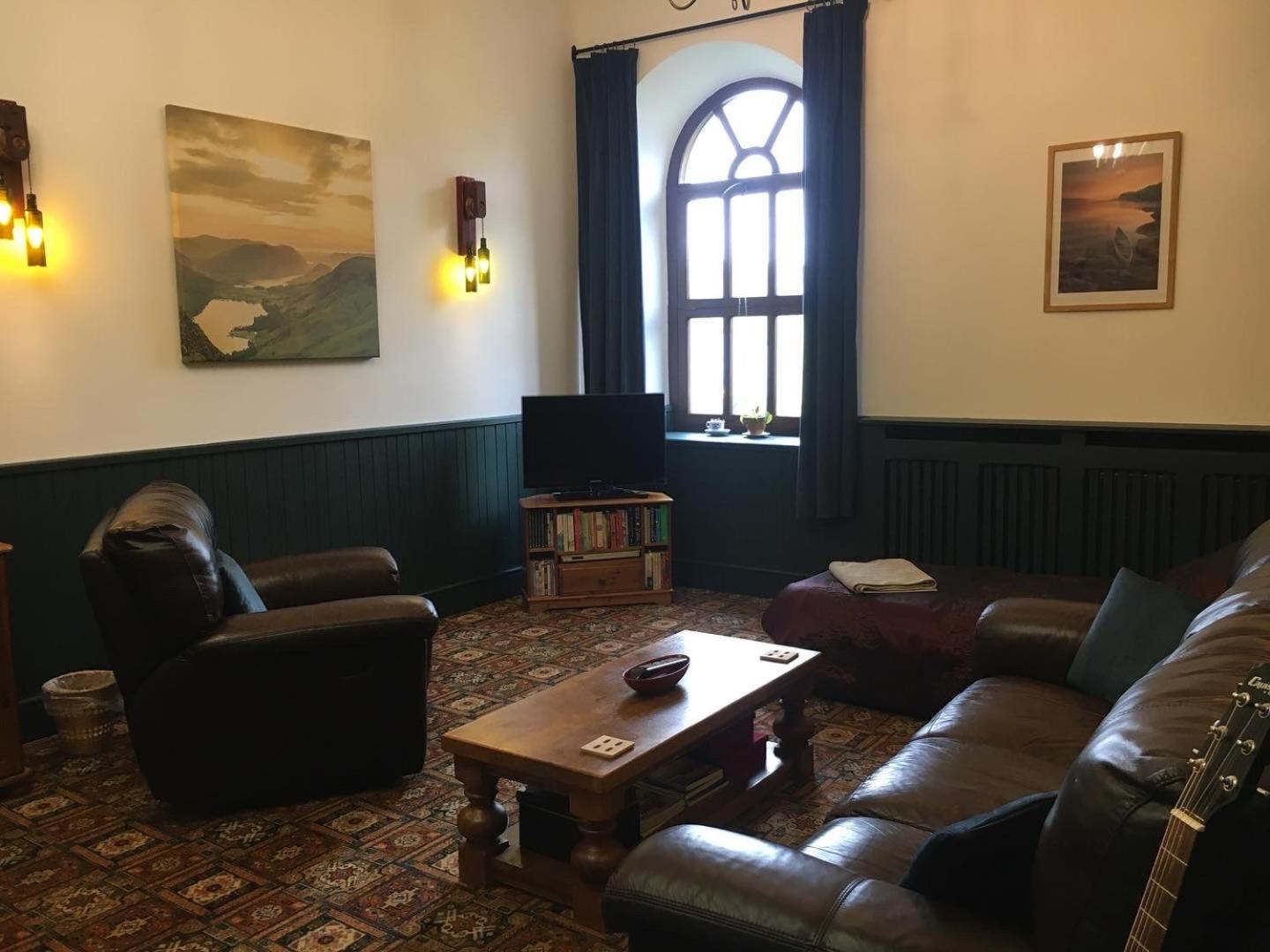 Beldy Chapel Ground floor apartment