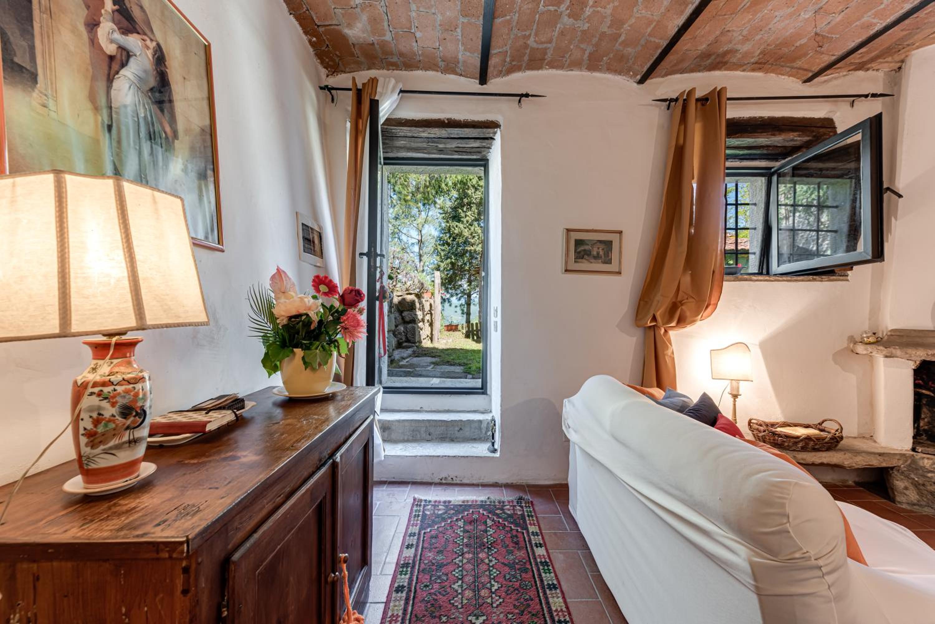 Fienile con piscina vicino Firenze