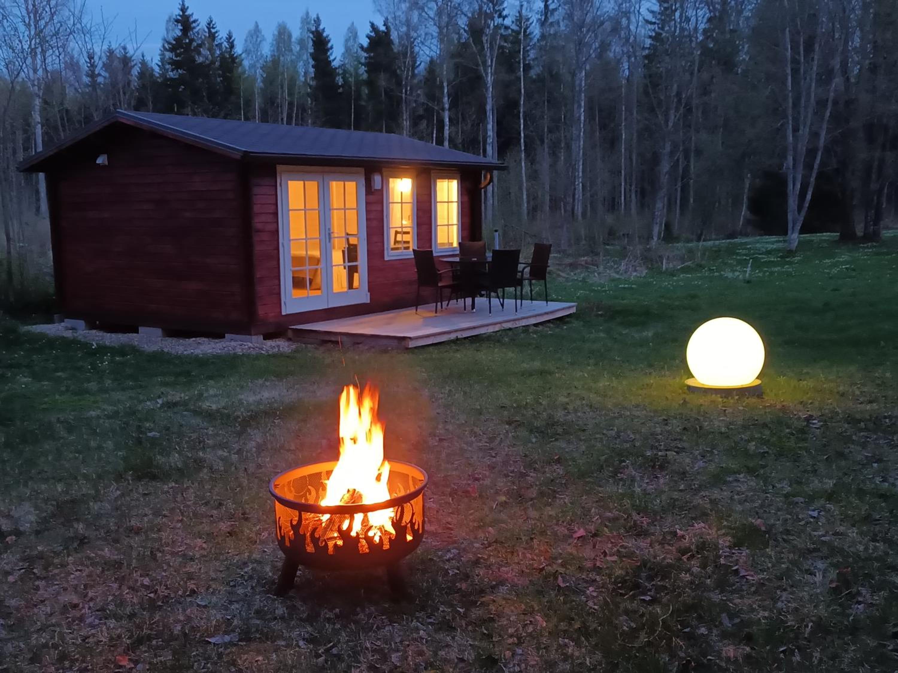 Salu summer cottage