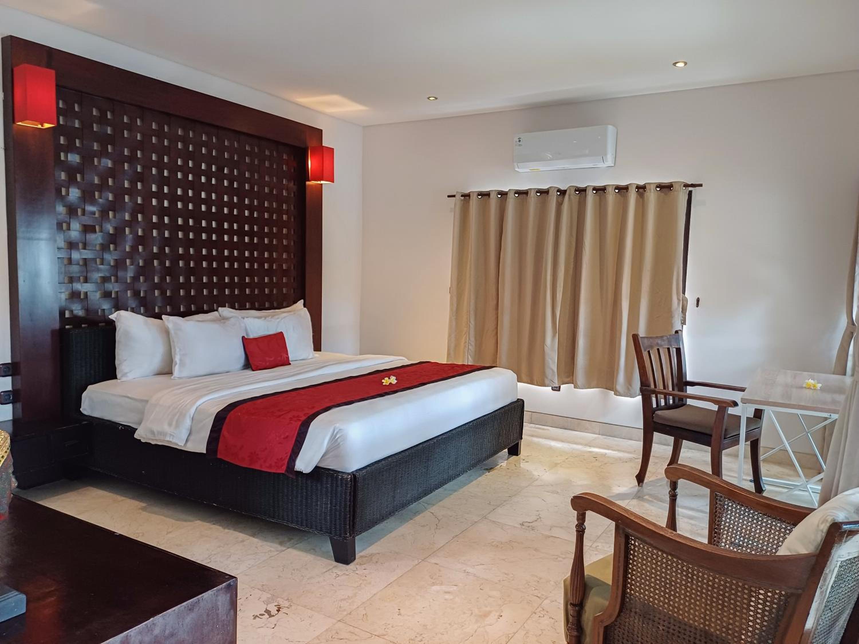 Harmony Villa Dua view 5