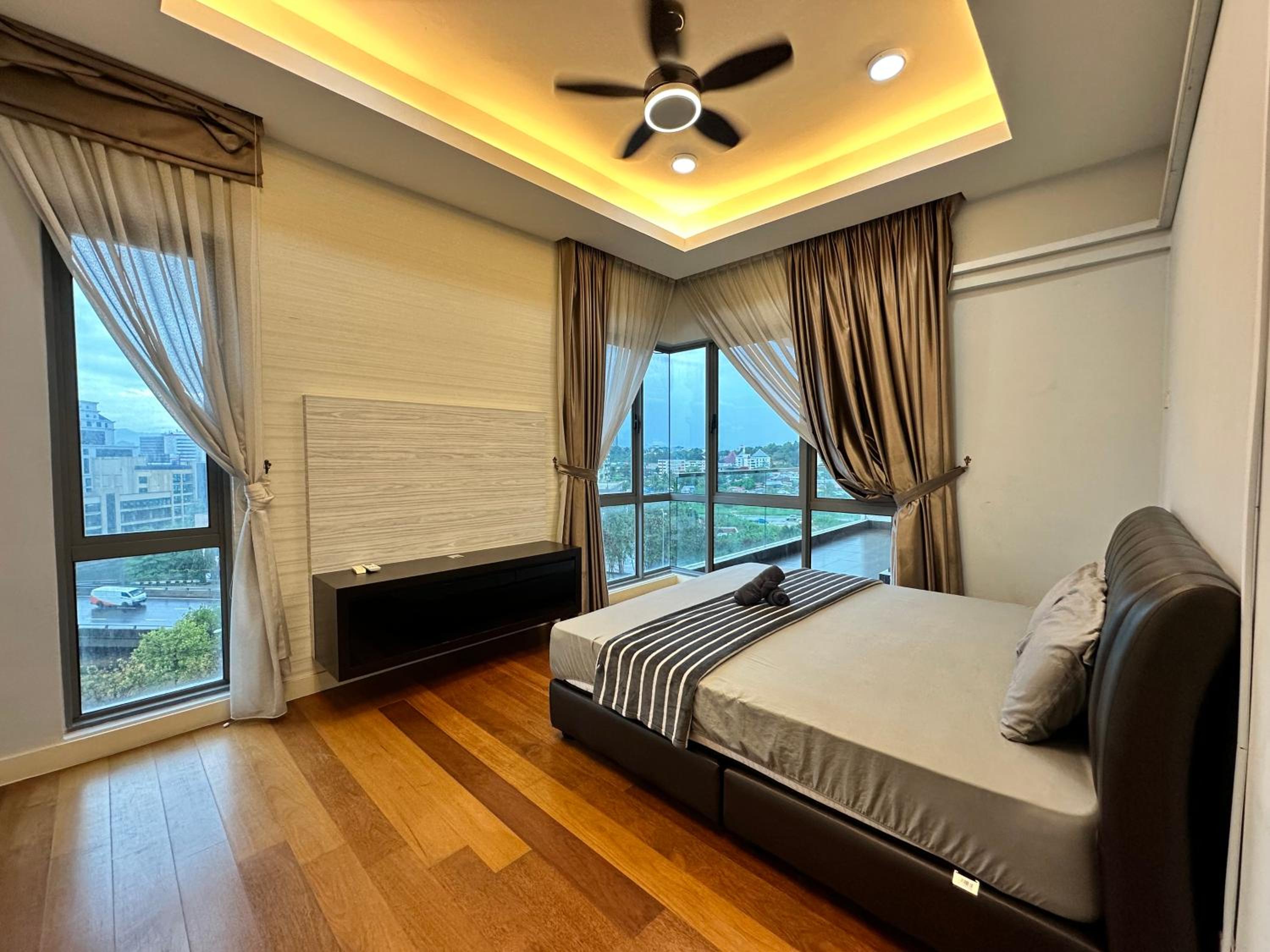 L Homestay THE LOFT IMAGO Spacious House Big Family