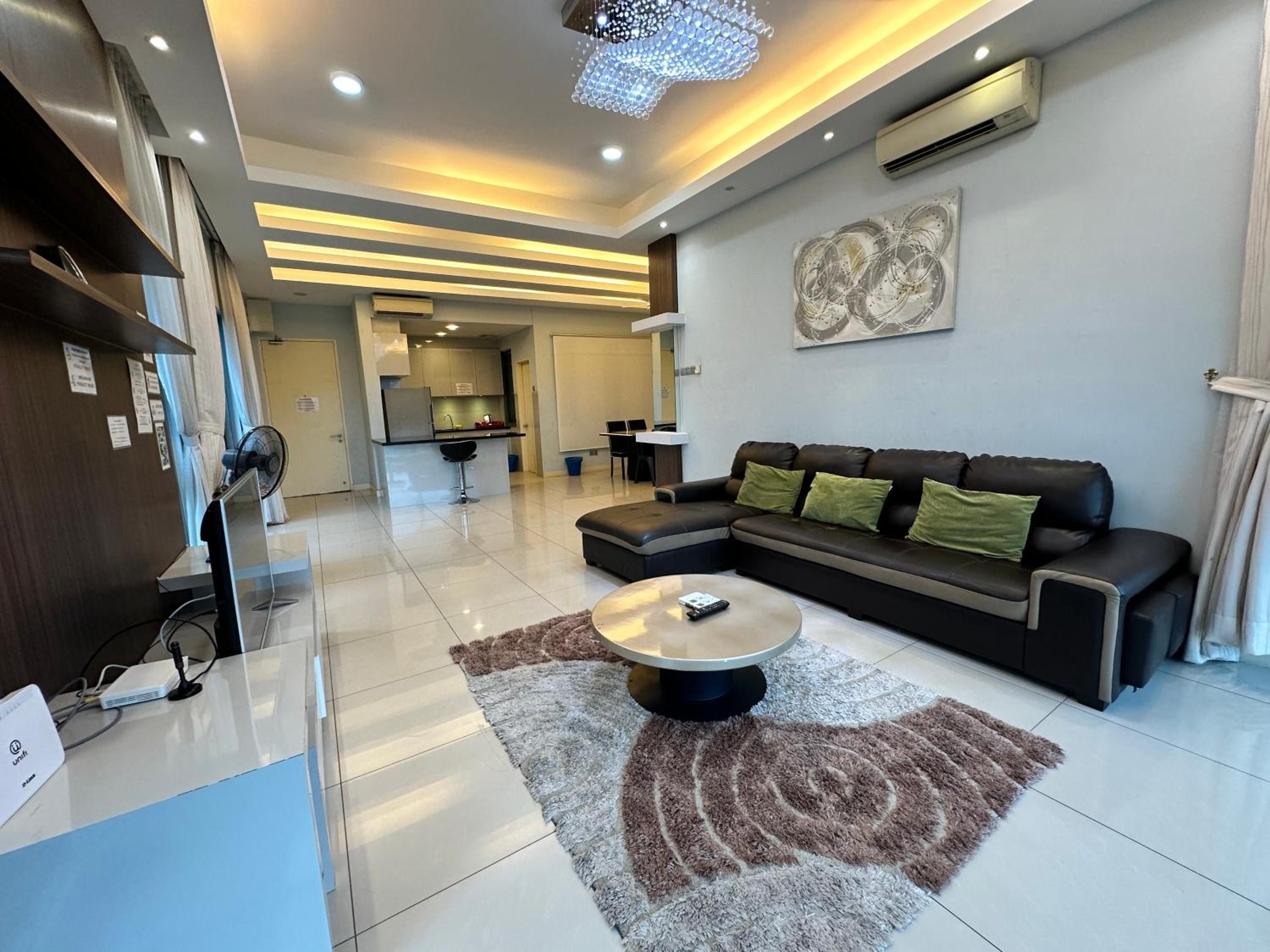 L Homestay THE LOFT IMAGO Spacious House Big Family