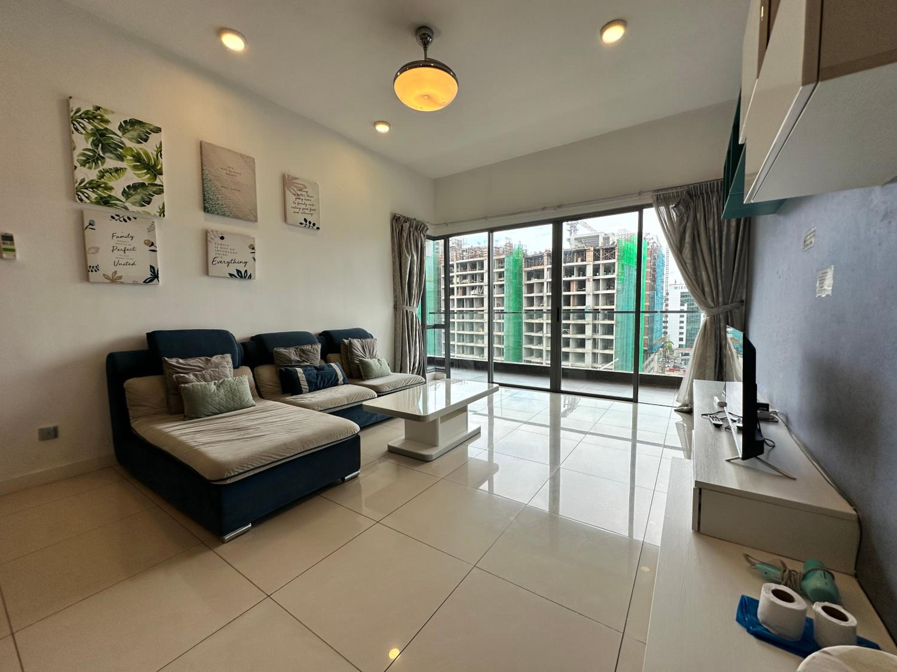 L Homestay THE LOFT IMAGO Spacious House Big Family photo 2