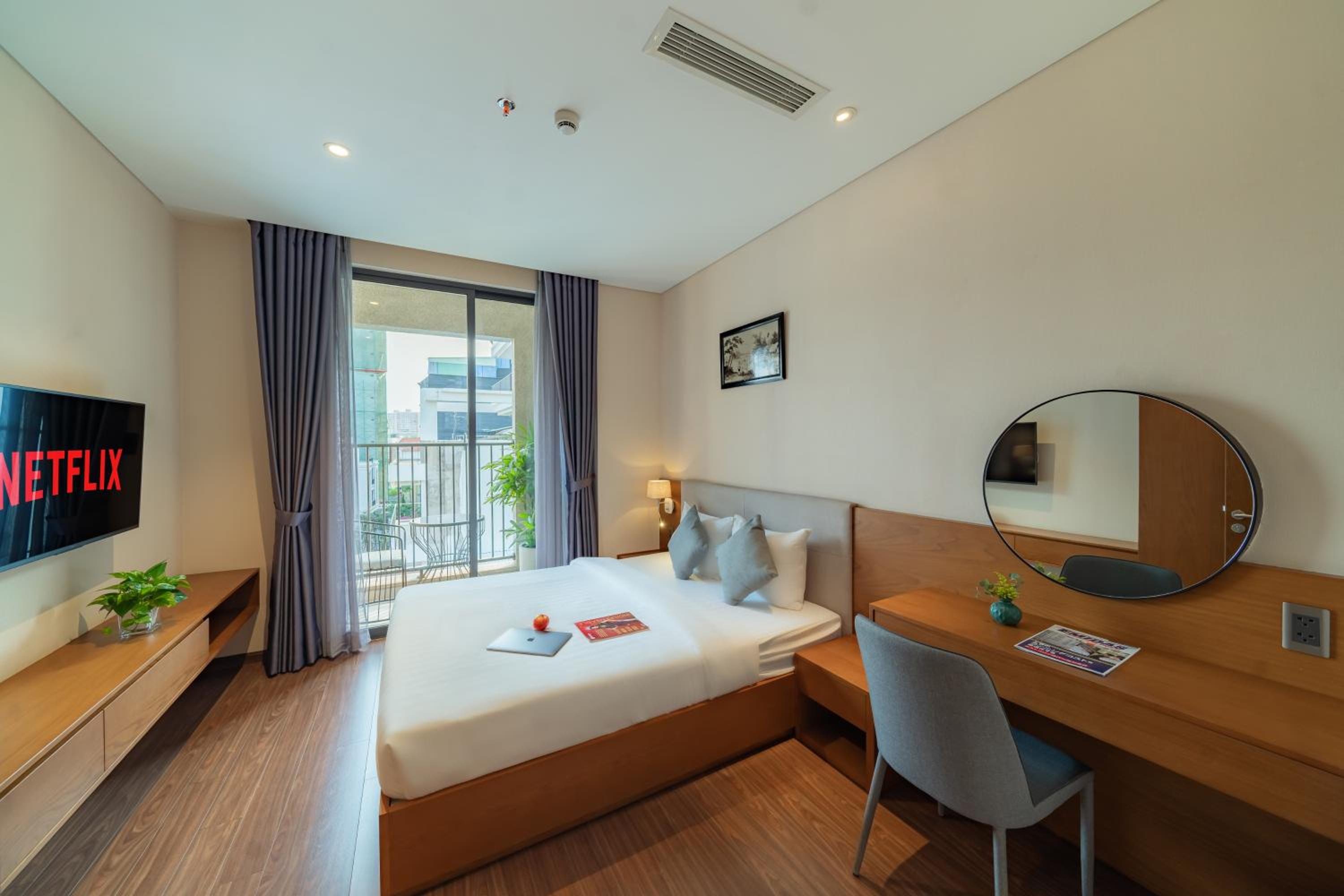 Trung Son Apartment near Tan Son Nhat Airport