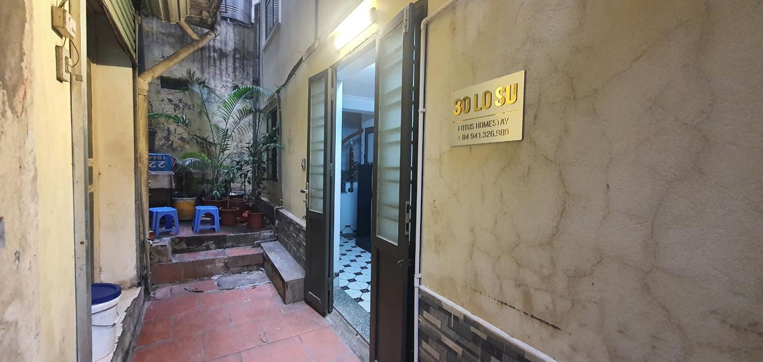 Lotus Homestay - Homestay in Old Quarter at Alley 30 Lo Su, Hoan Kiem, Hanoi, Vietnam