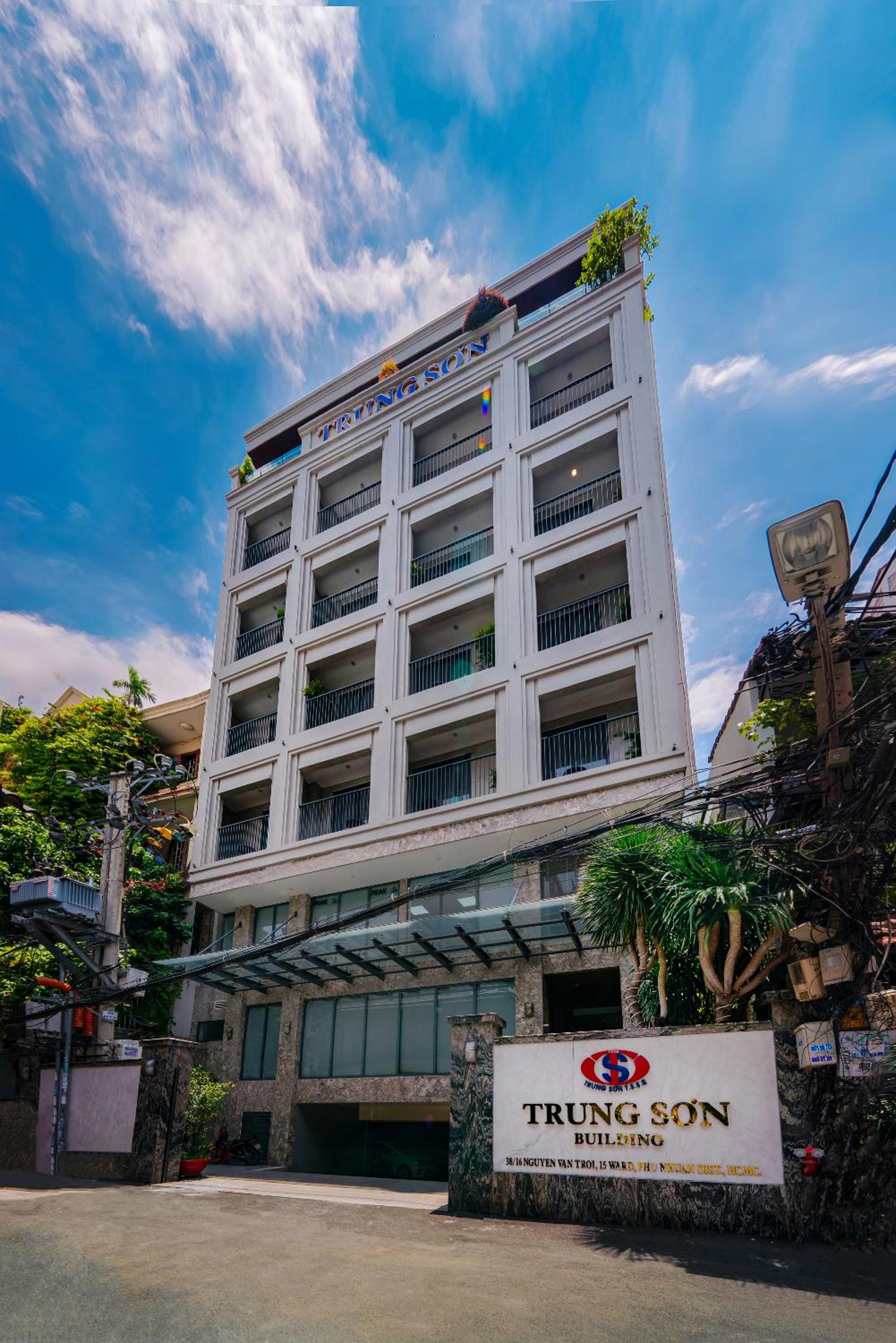 Trung Son Apartment near Tan Son Nhat Airport