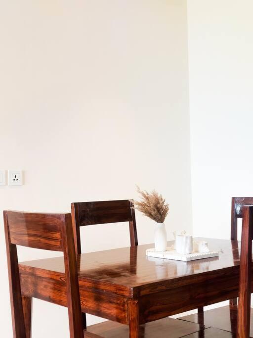Premium 1bed apt CNTRL Minimal and cozy view 3