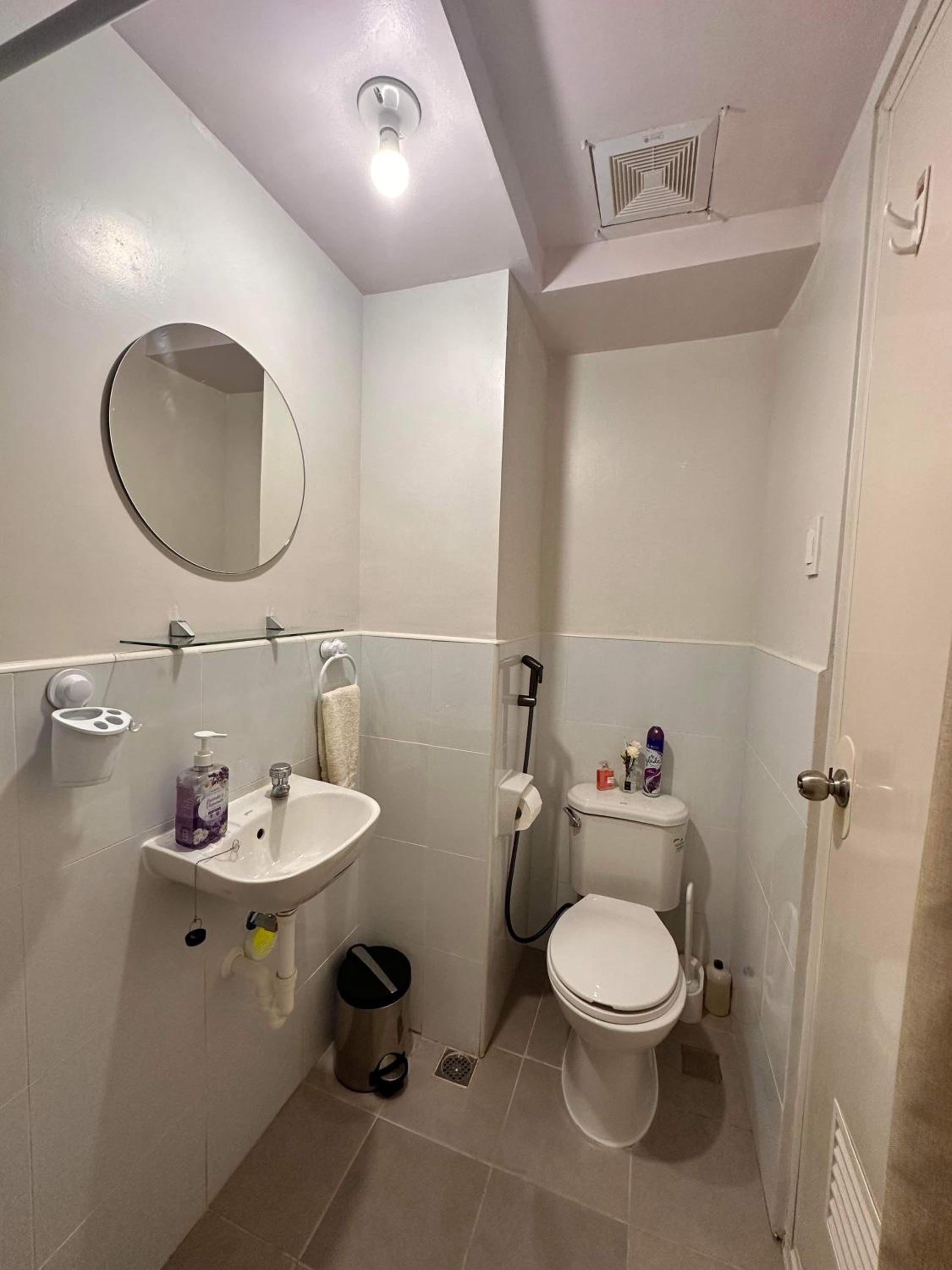 Near Mactan Airport, Pool, Fast WiFi, Netflix & Disney