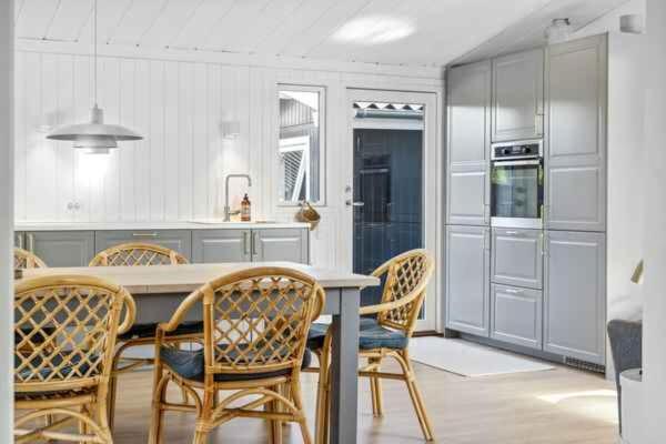 A Cozy Summer House With Spa Near Town And Beach view 5