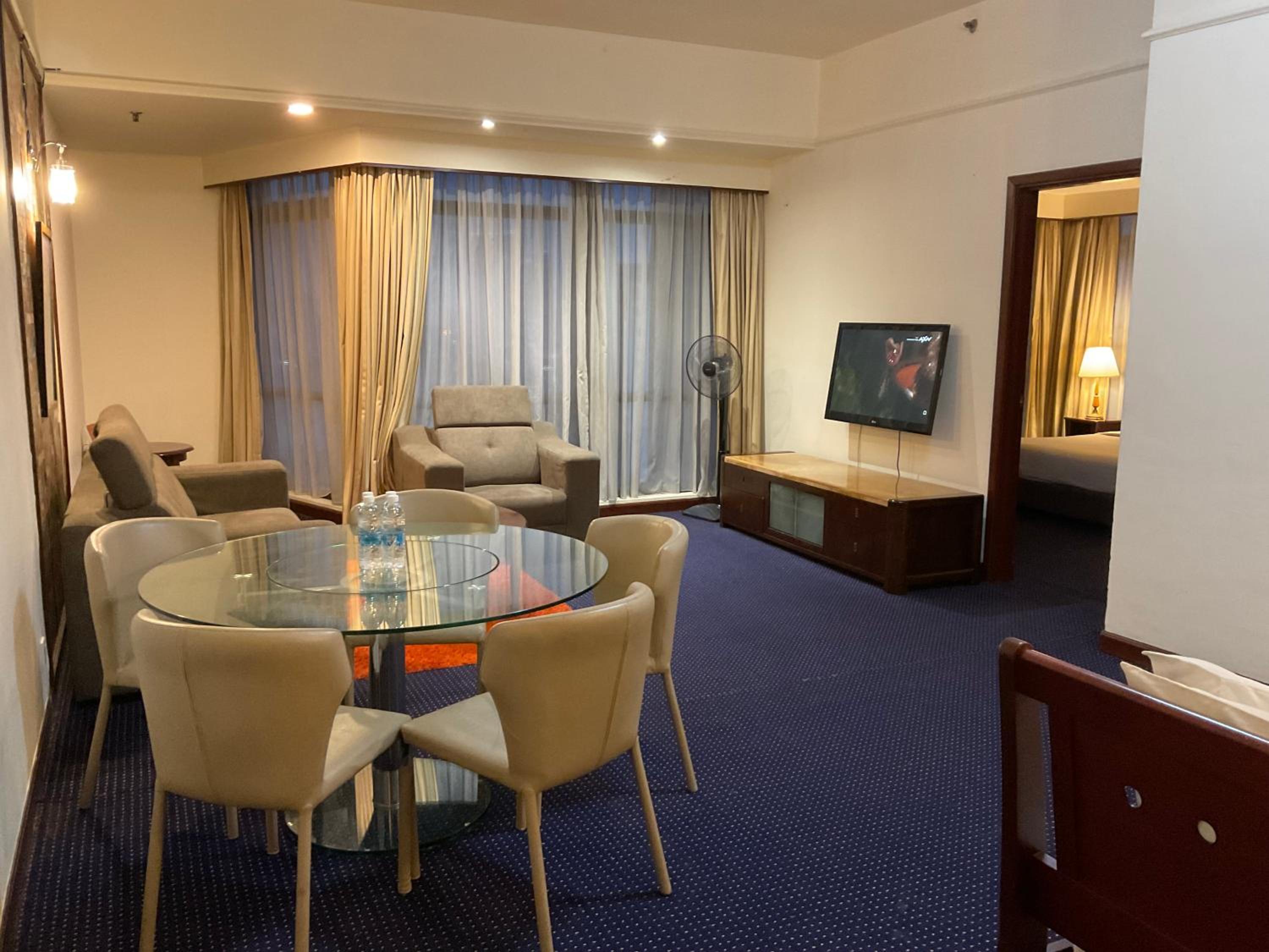 Regal Service Suite at Times Square, Kuala Lumpur