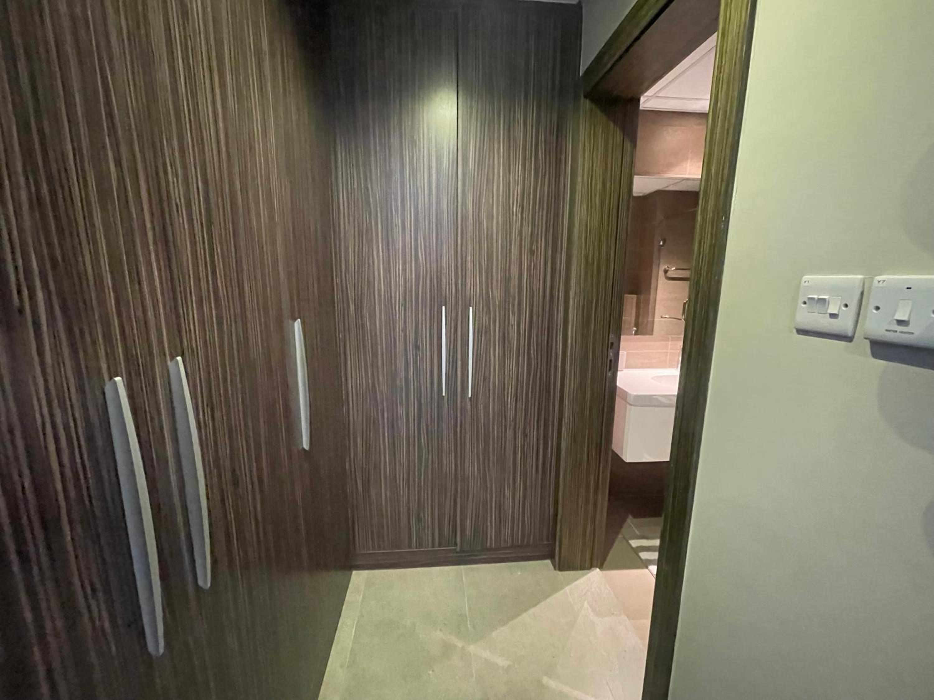 2 Luxury bedroom Apartment In Amwaj Island