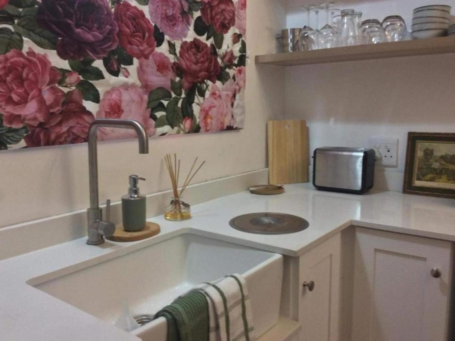 Wylde Rose Cottage view 5