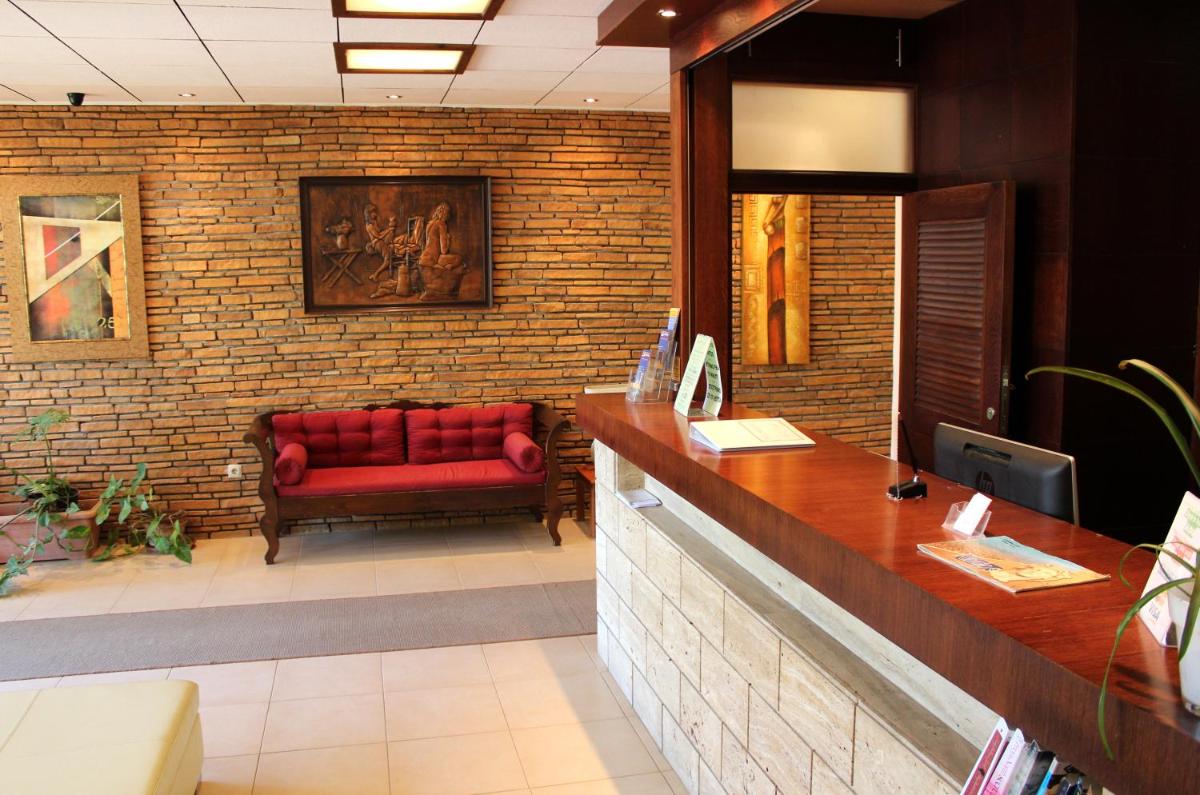 Philoxenia Hotel & Studios photo 5