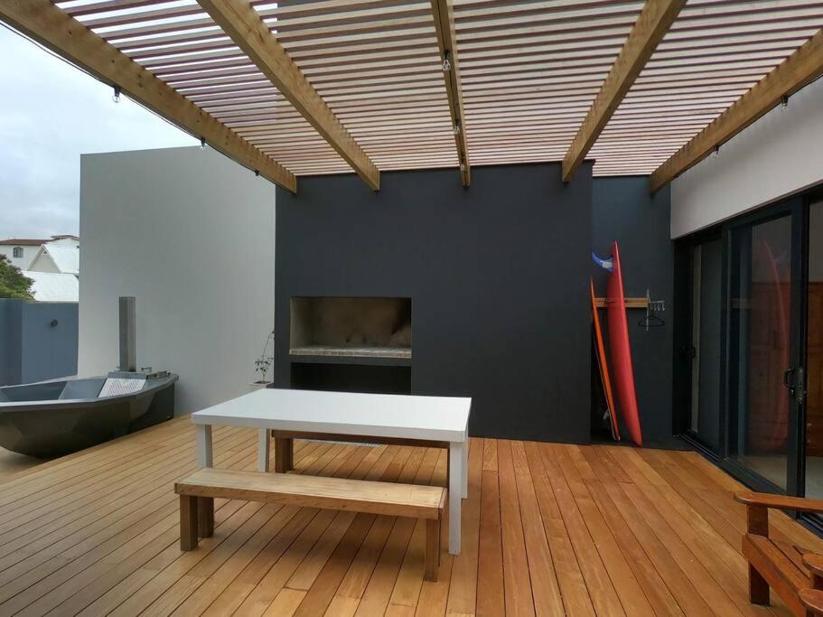 Dwell at Point view 5