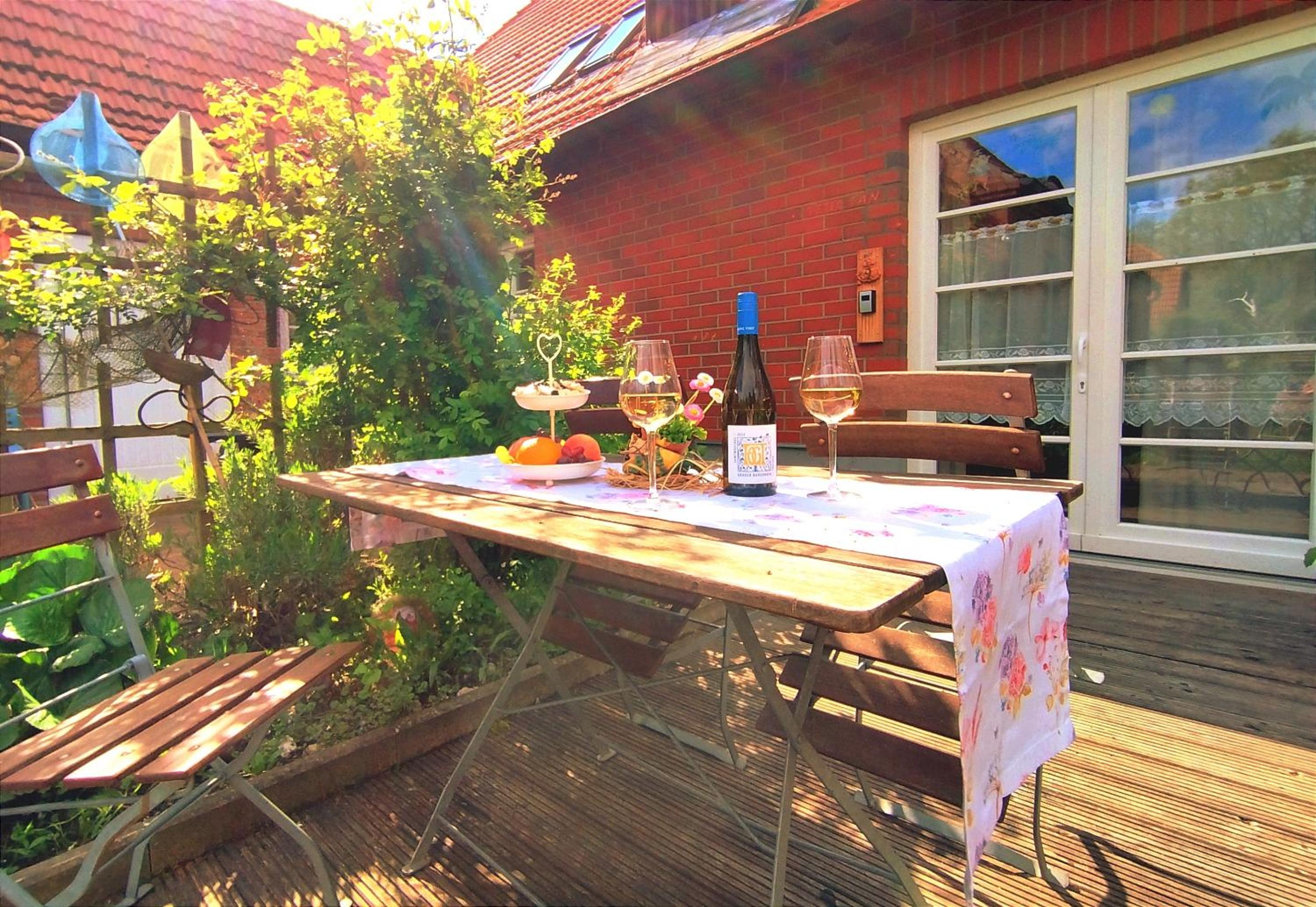 Hotel Küstenliebe Gartenpension & Ferienwohnungen - Image 1