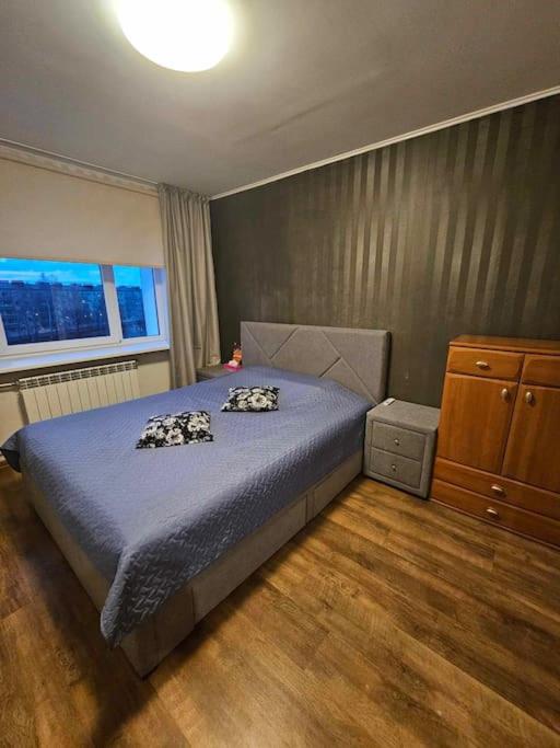 1-bedroom apartment on the 5th floor without lift, 8-min trainride from old town view 2
