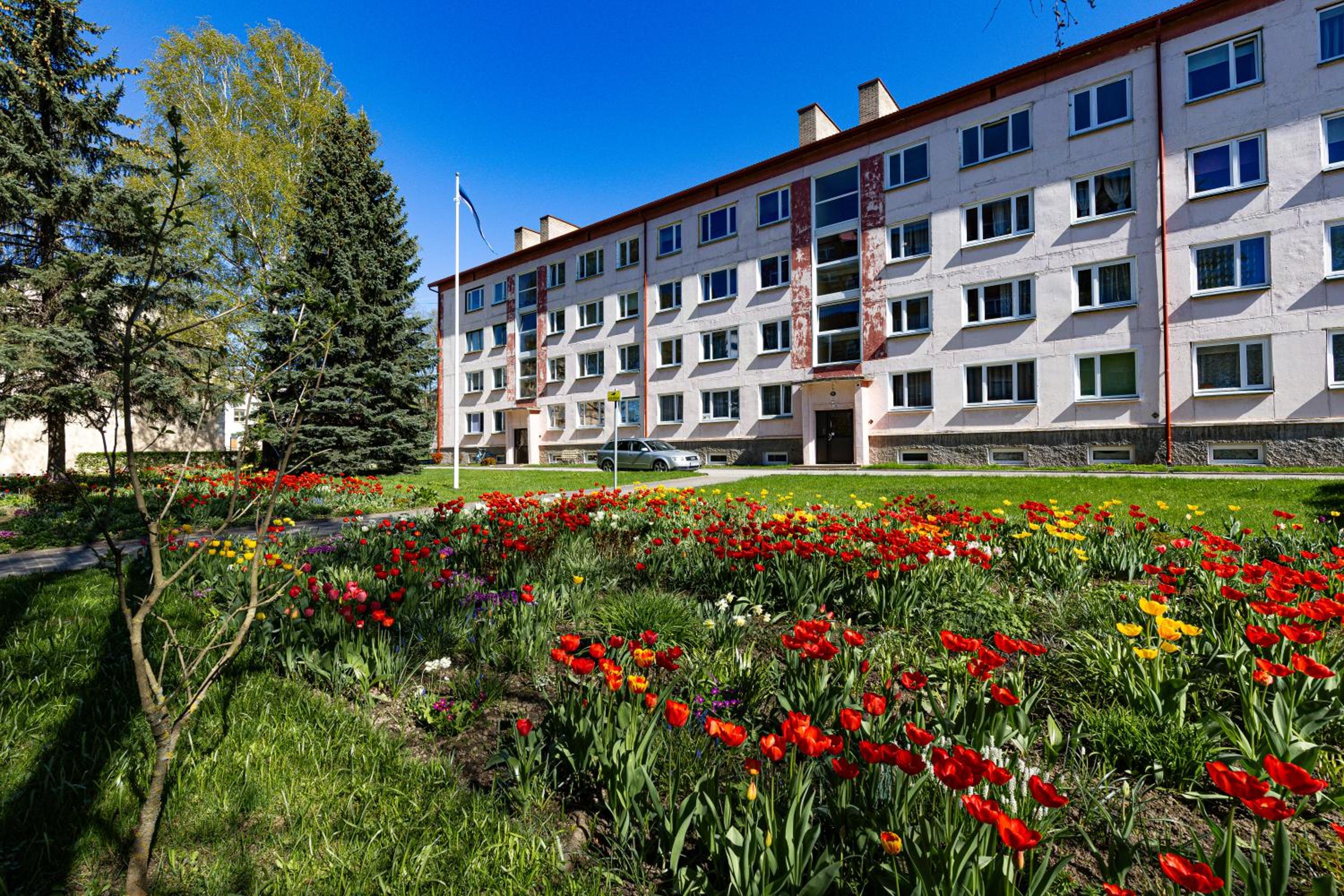 Kreutzwaldi 17 apartment view 2