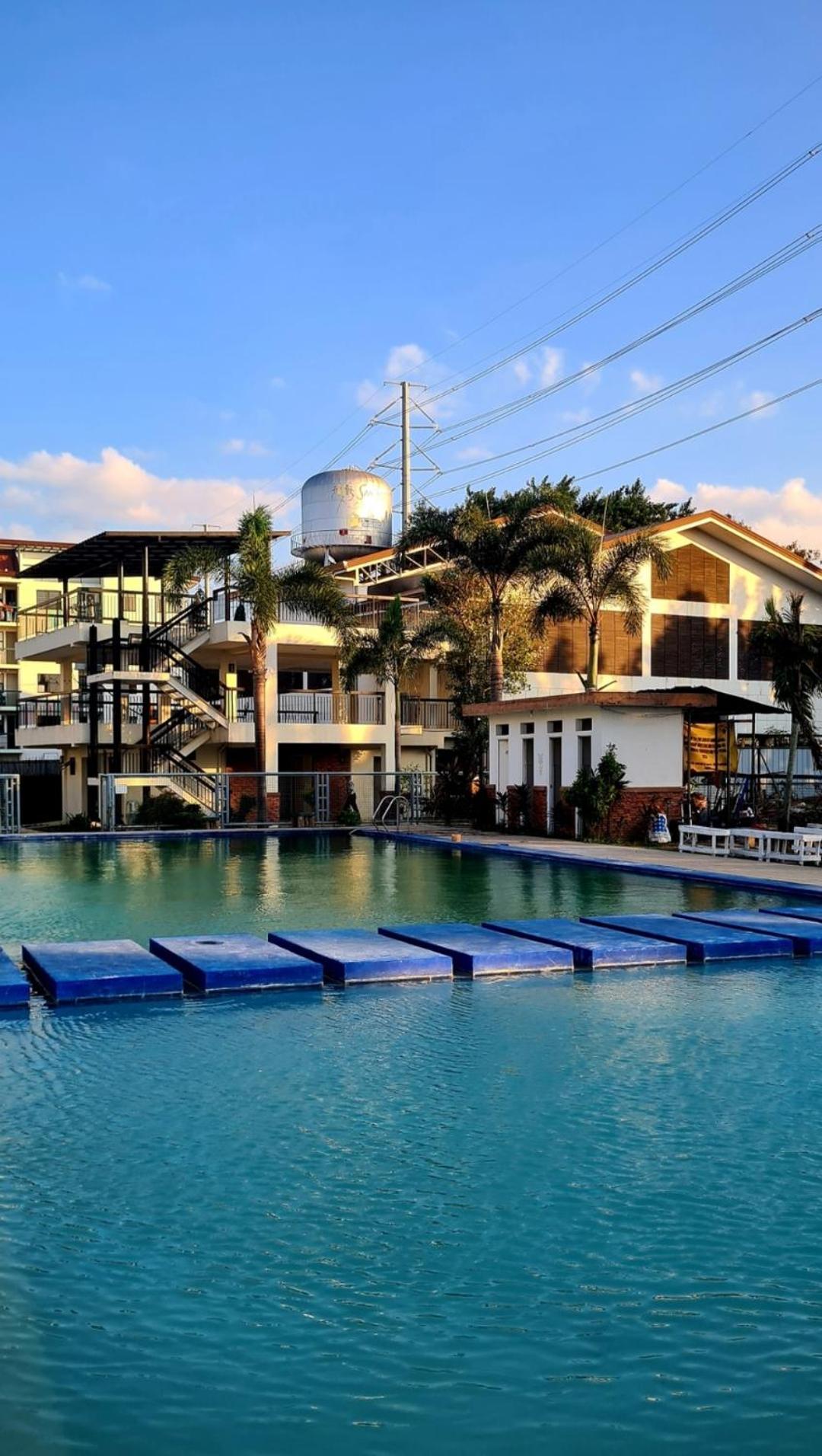 HeRo's Lair - Staycation near EK with Ps4 & more!