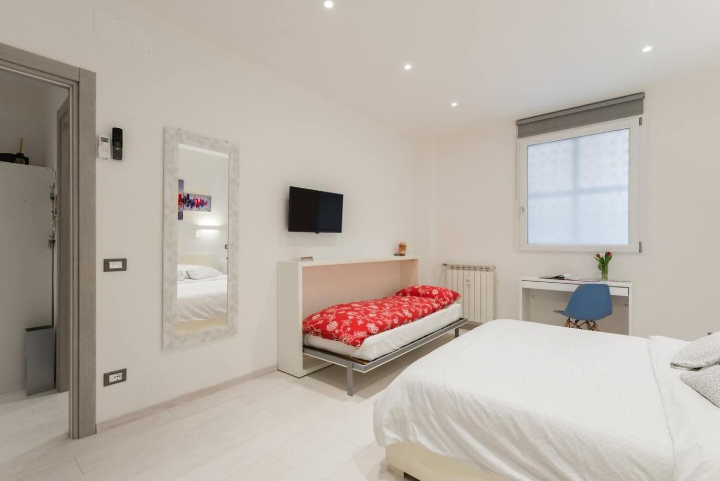 RomeEyes apartment