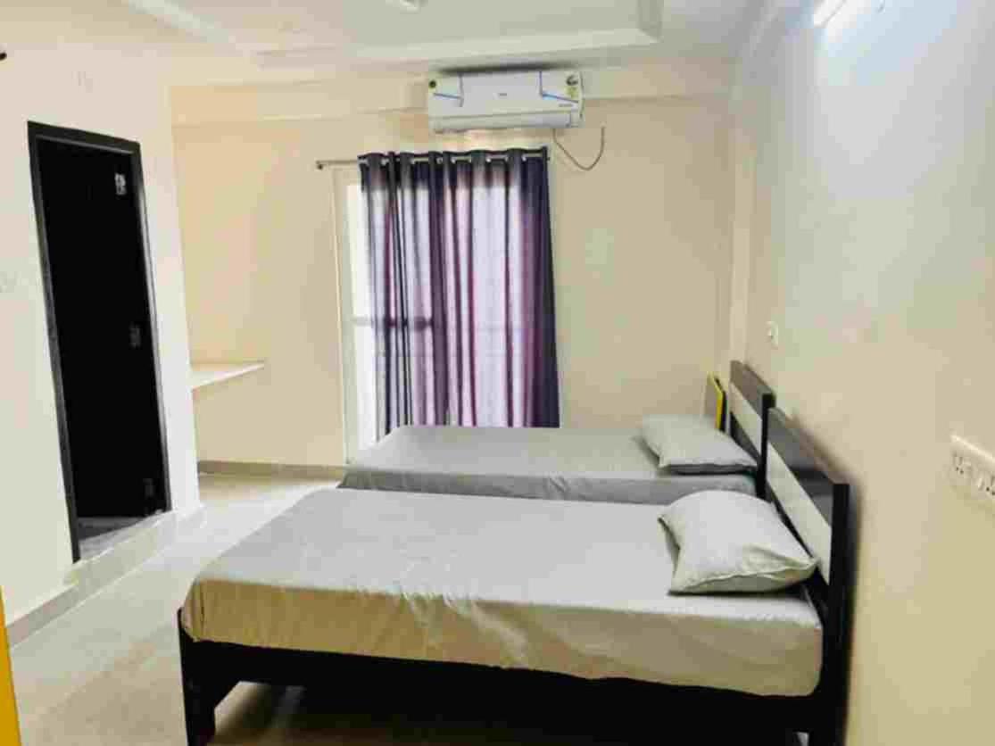 Stay In Hotels and Resorts