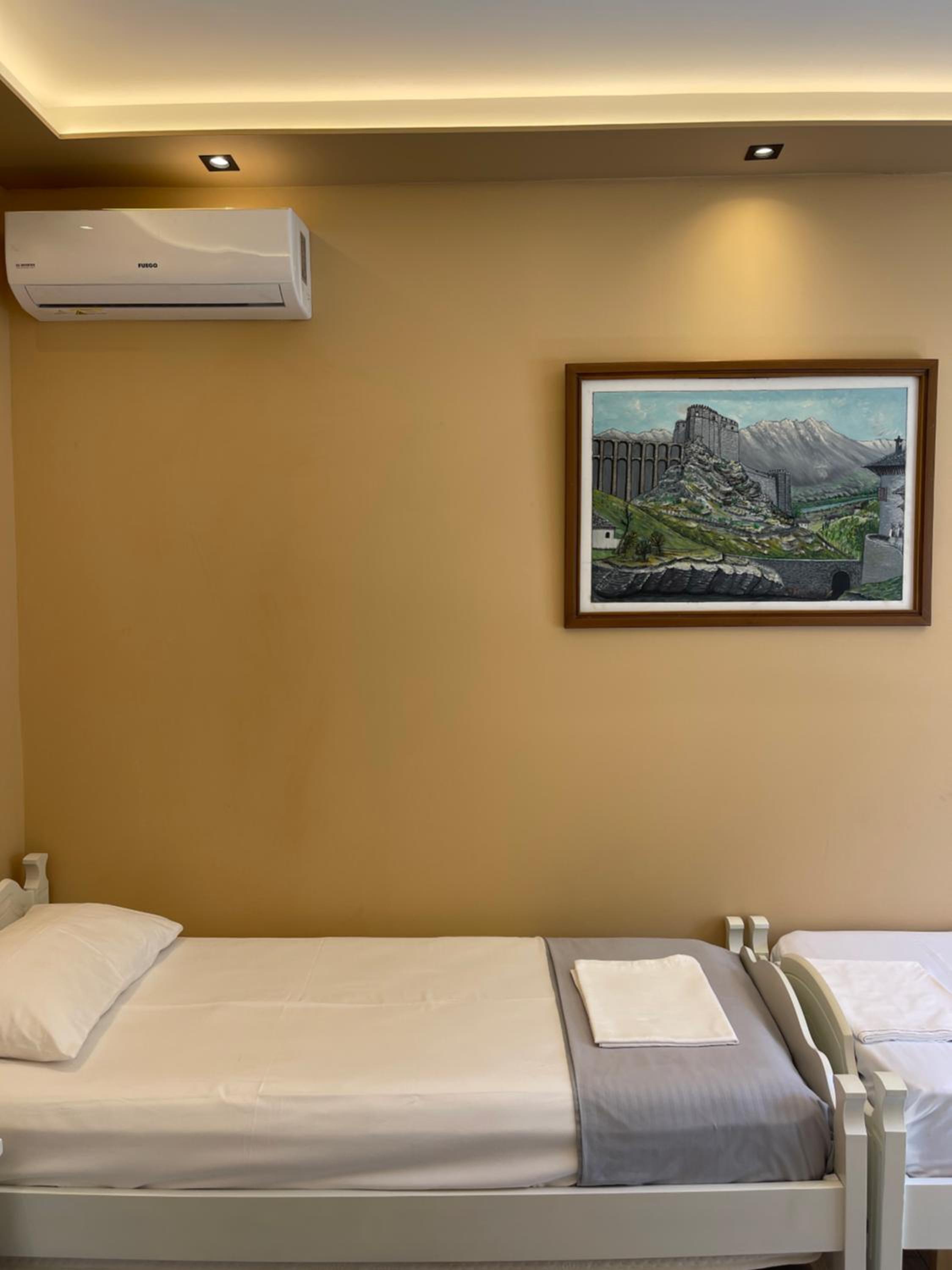 Latifi Guesthouse
