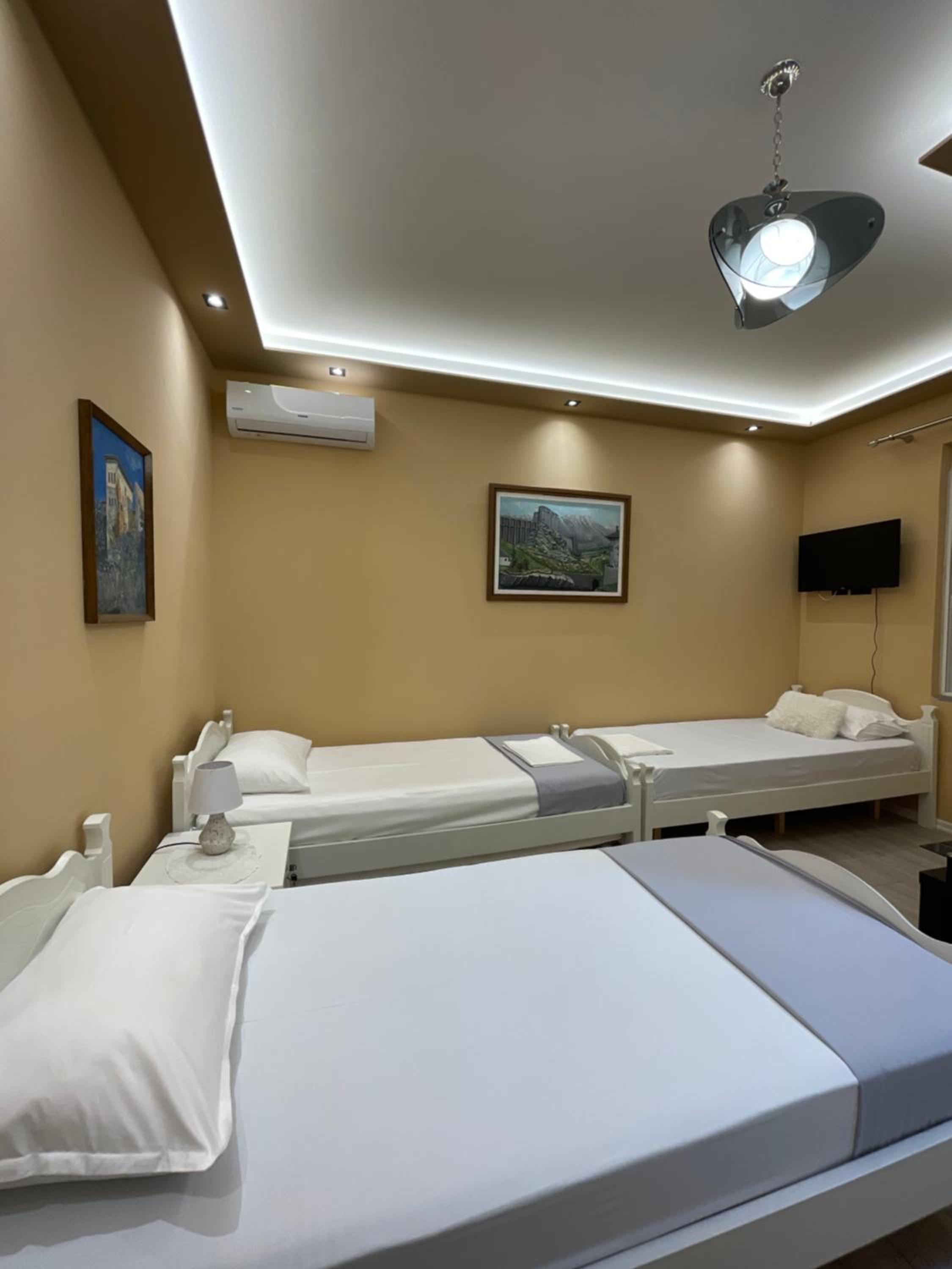 Latifi Guesthouse